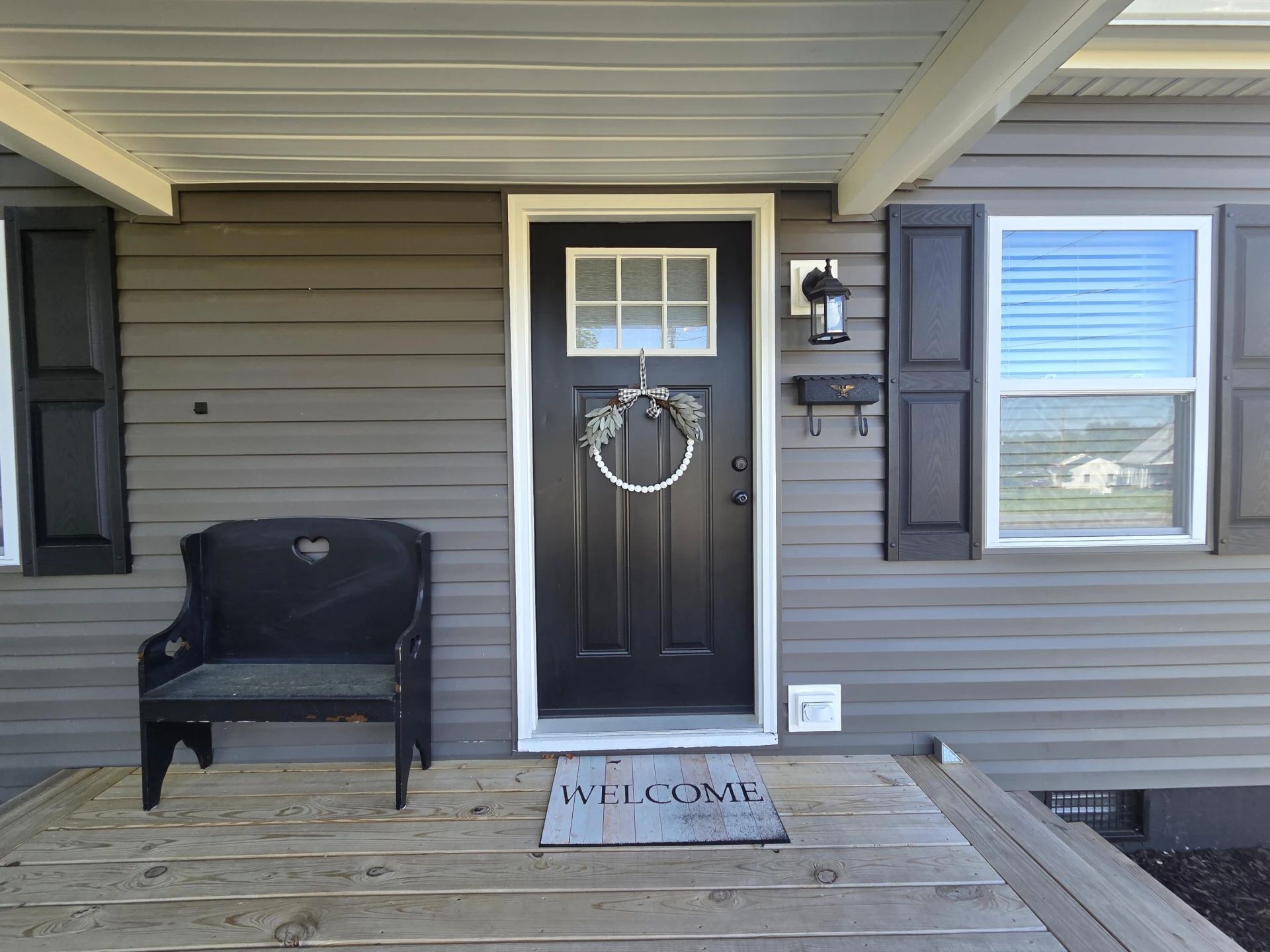 1028 Carson ST - Photo 3