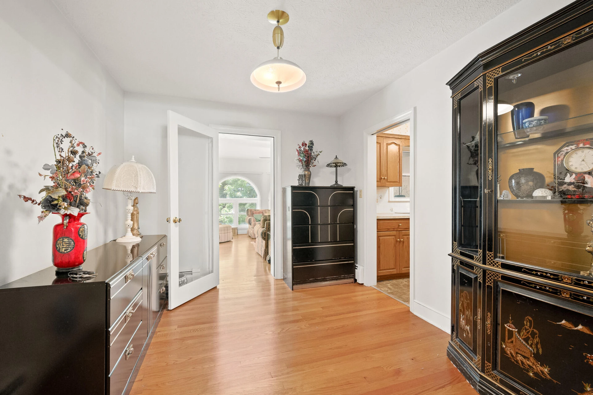 1533 Oakwood ST - Photo 12