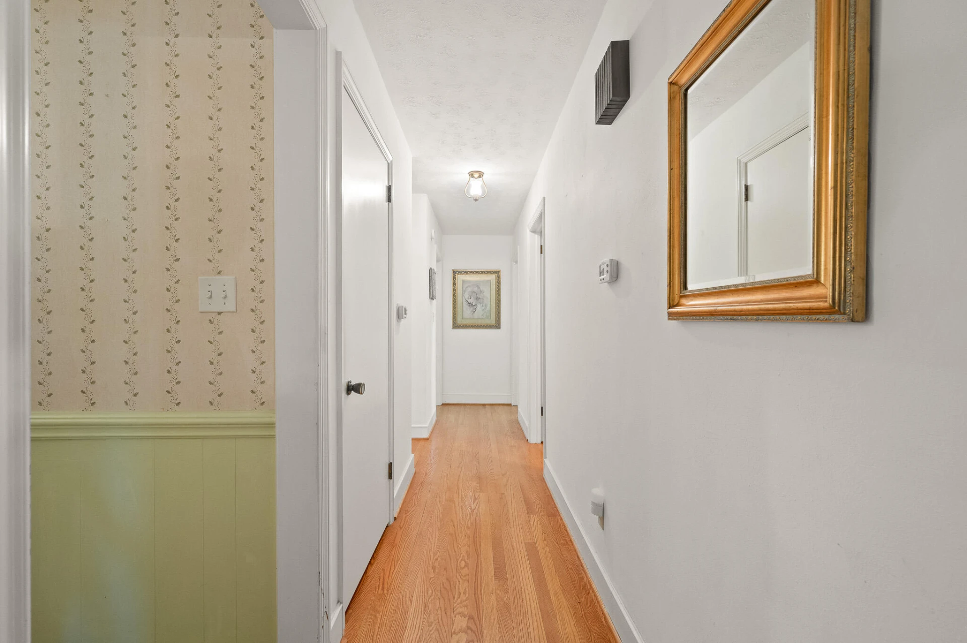 1533 Oakwood ST - Photo 21