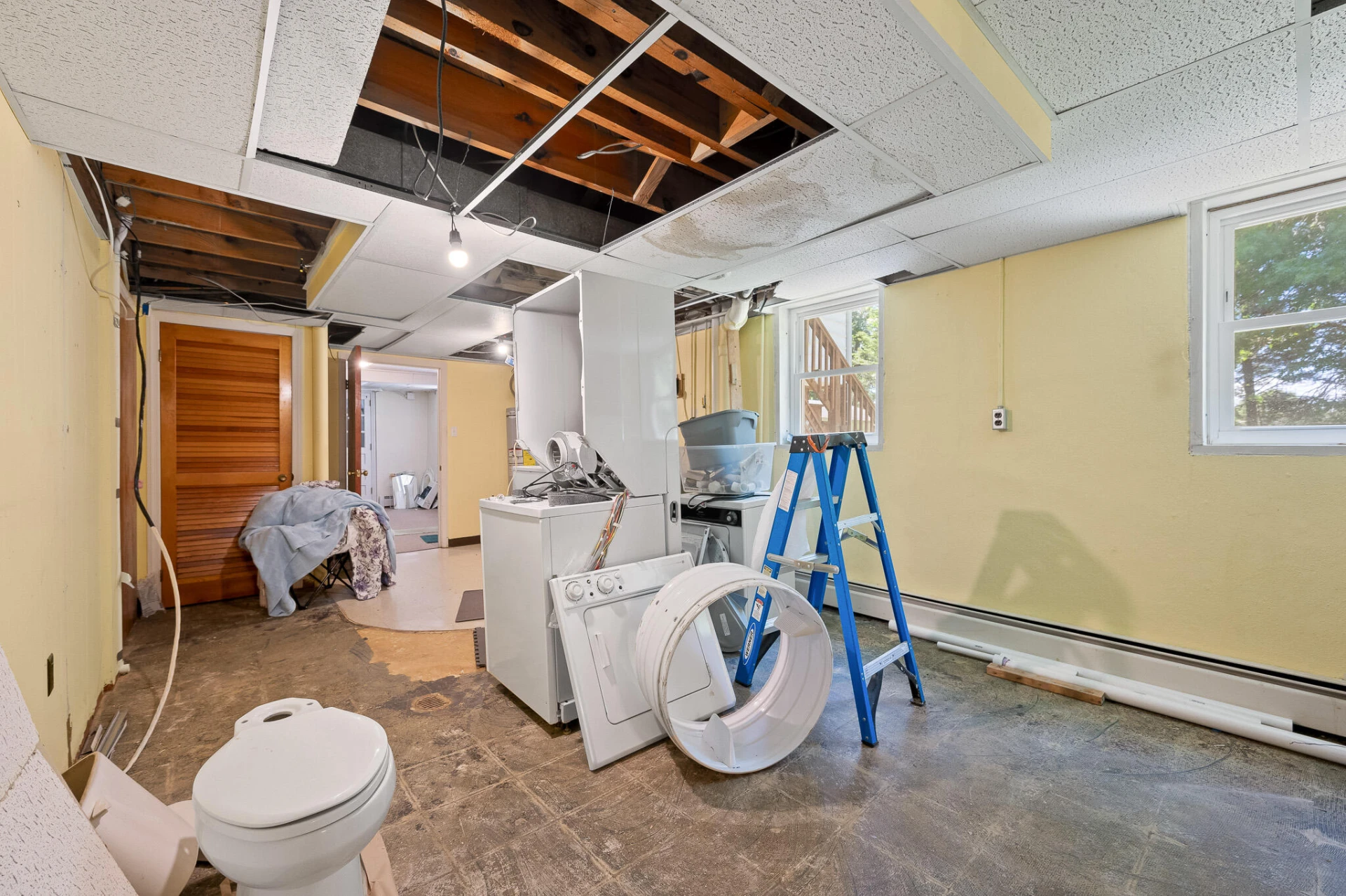 1533 Oakwood ST - Photo 37