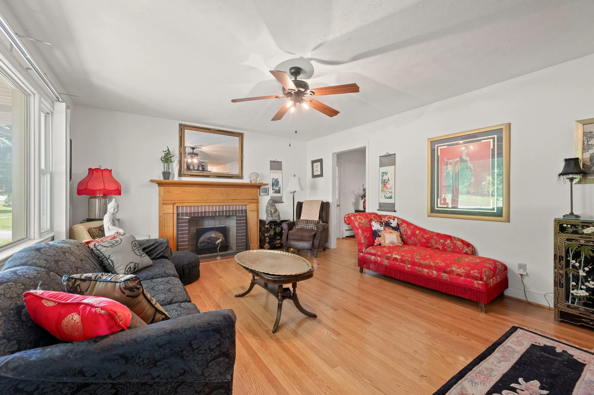 1533 Oakwood ST - Photo 8