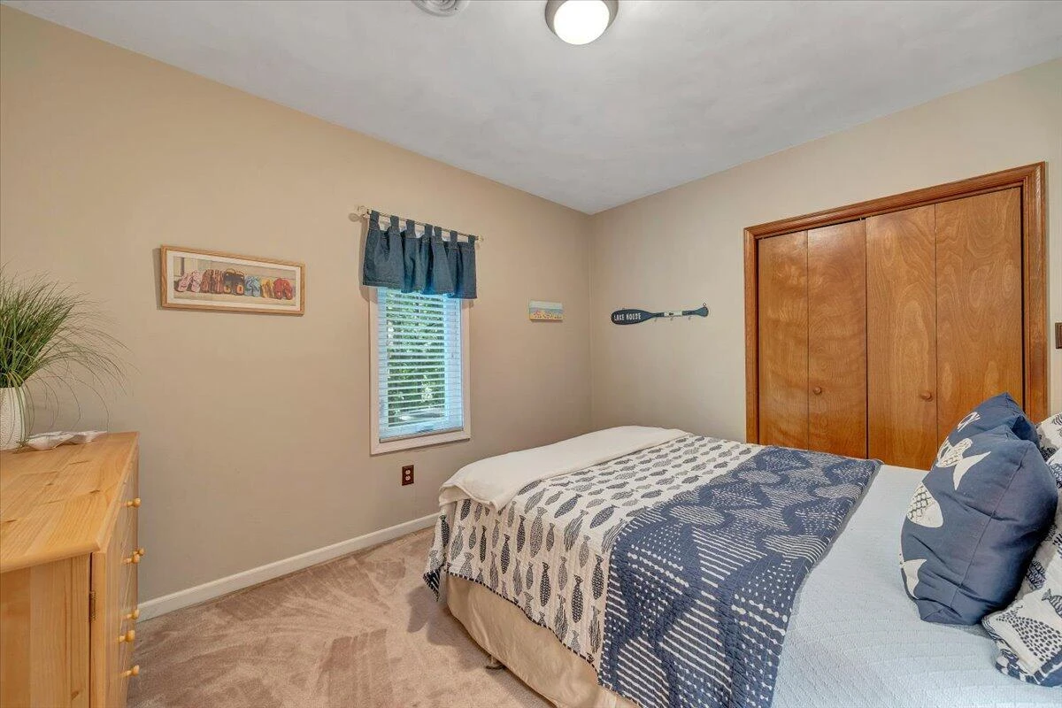 1101 ANGELA CT - Photo 38