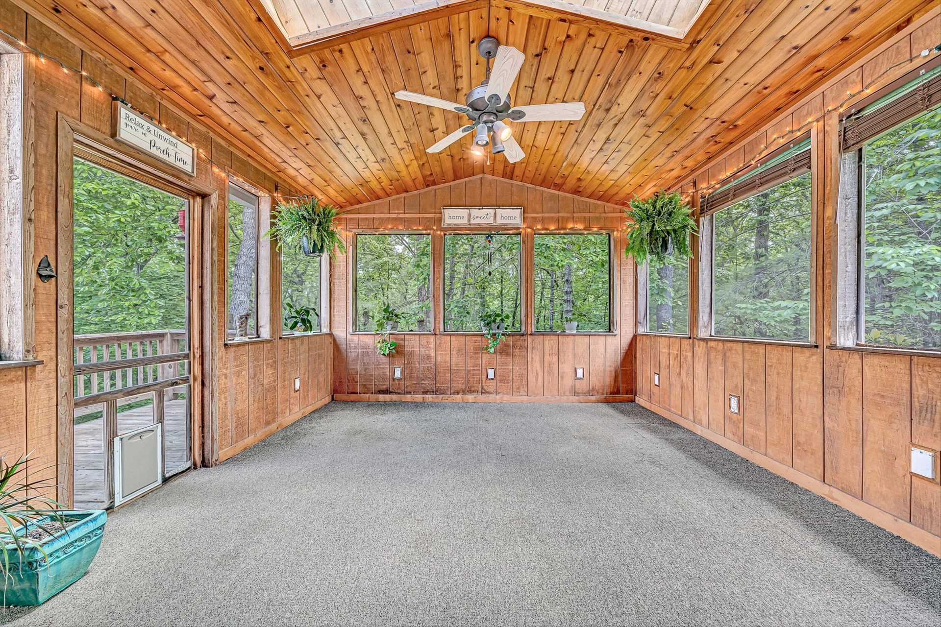 4555 Summerset DR - Photo 15