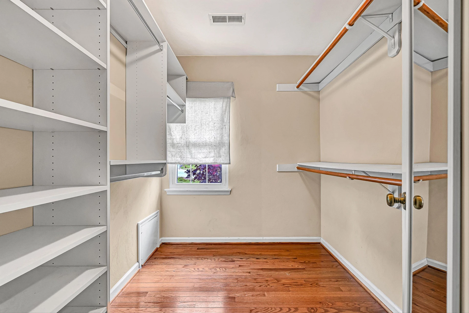 4555 Summerset DR - Photo 23