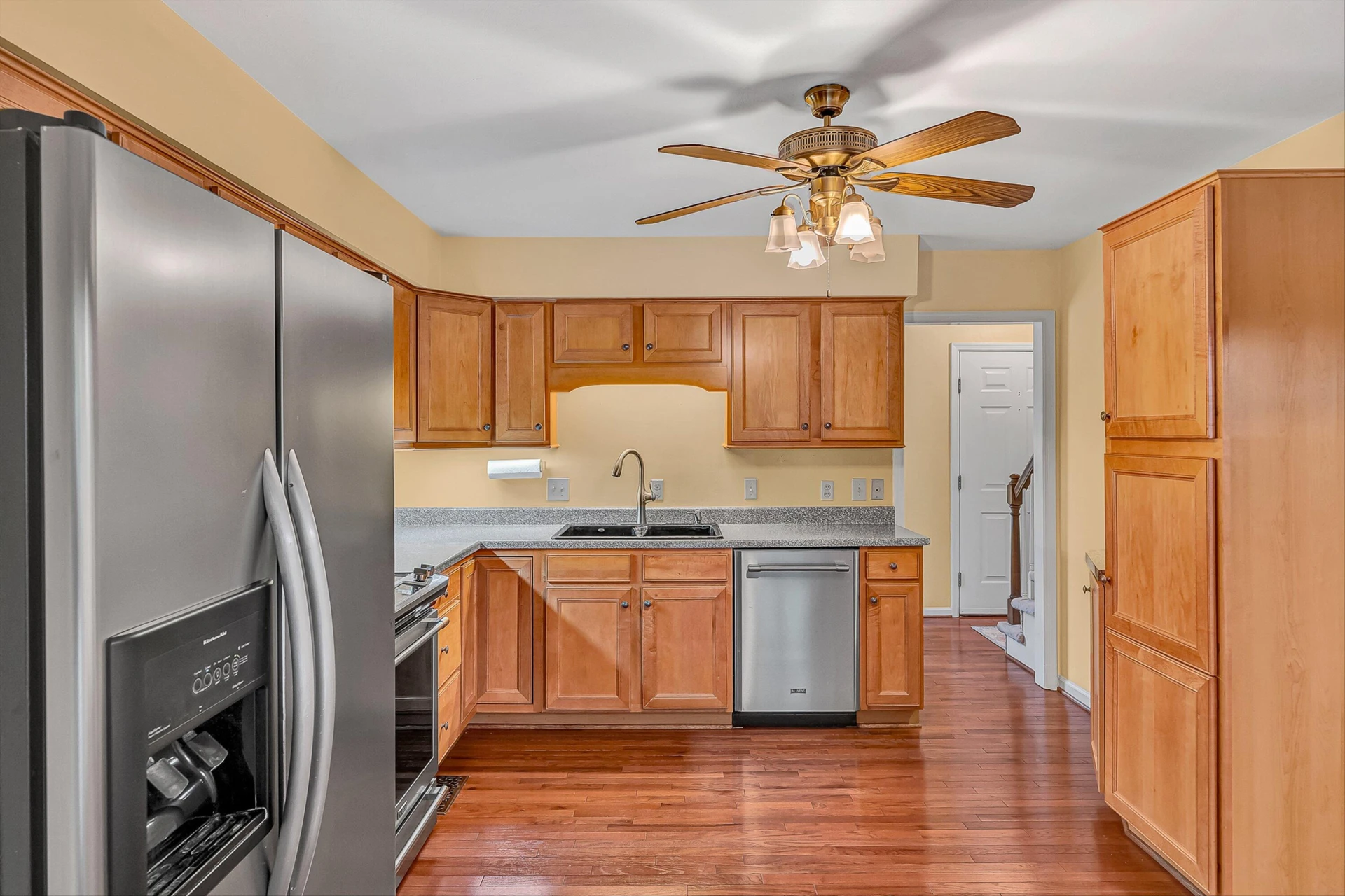 4555 Summerset DR - Photo 9