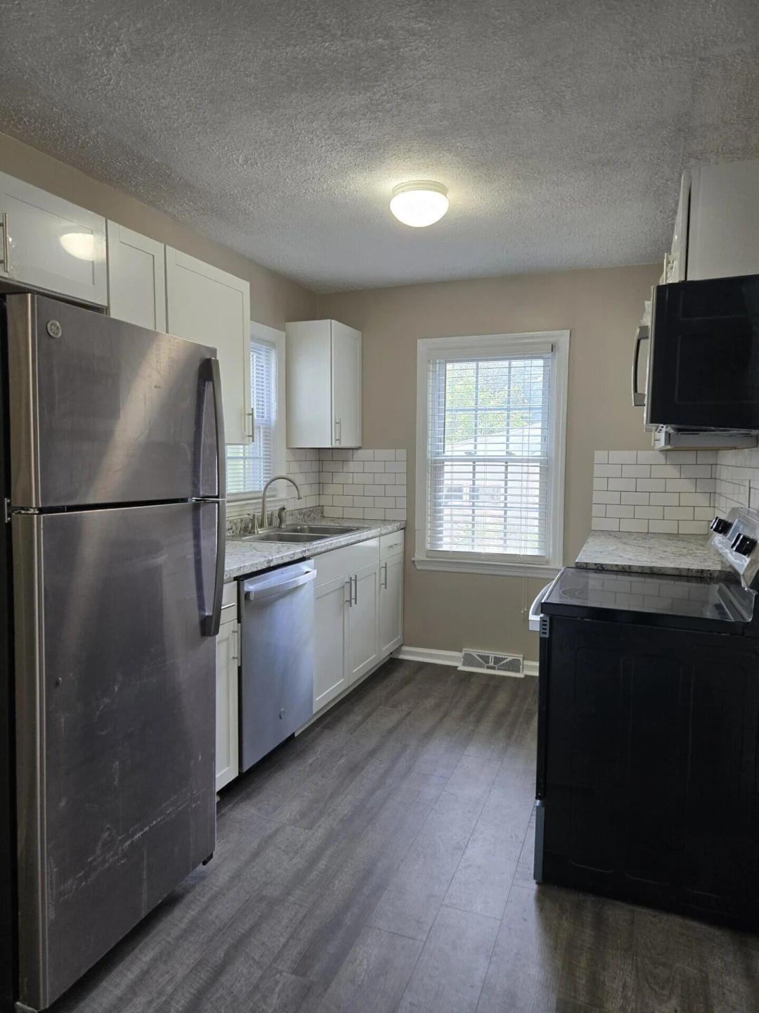 1816 Langdon RD SW - Photo 10