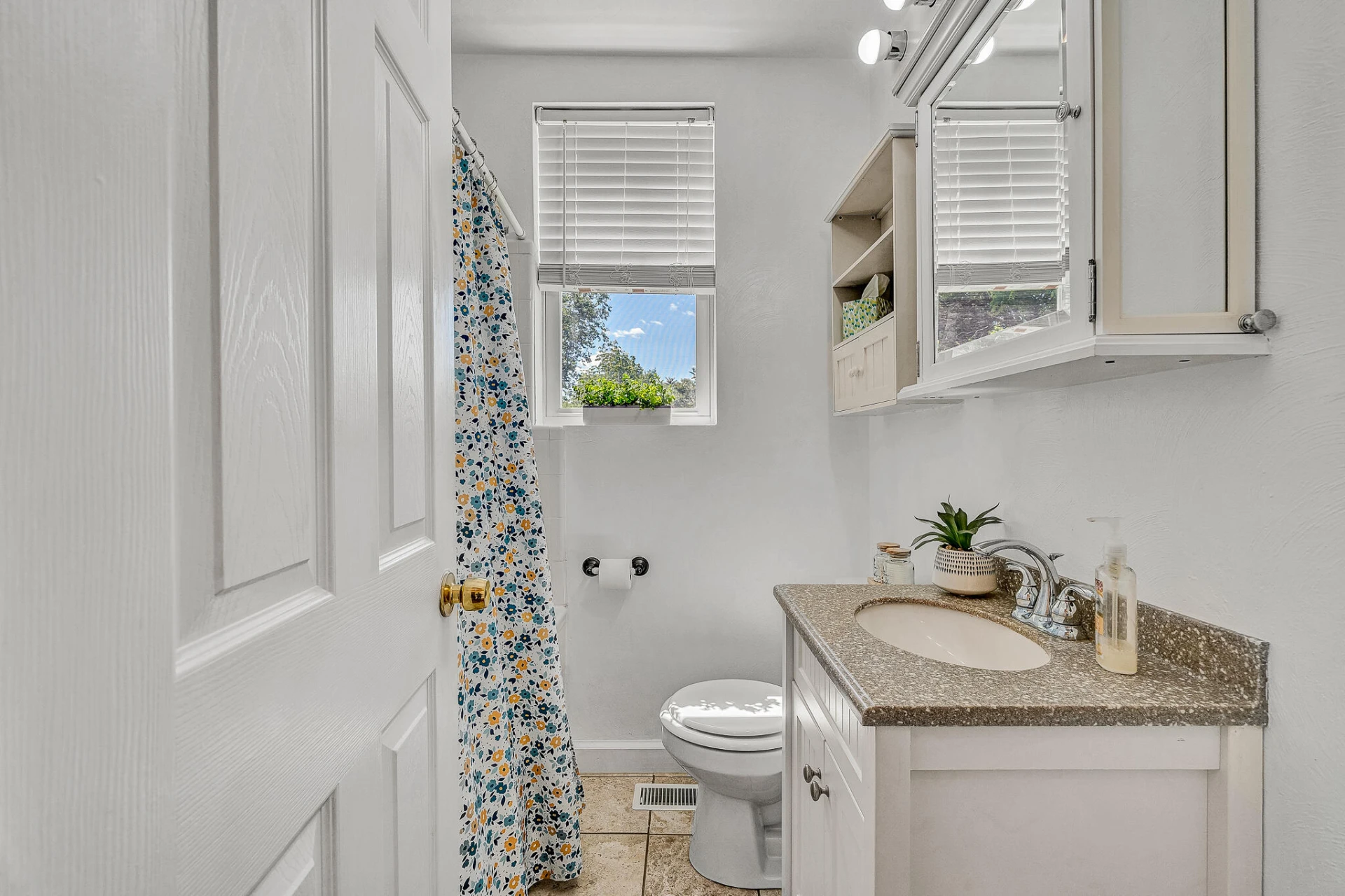 5122 Willis ST NW - Photo 17