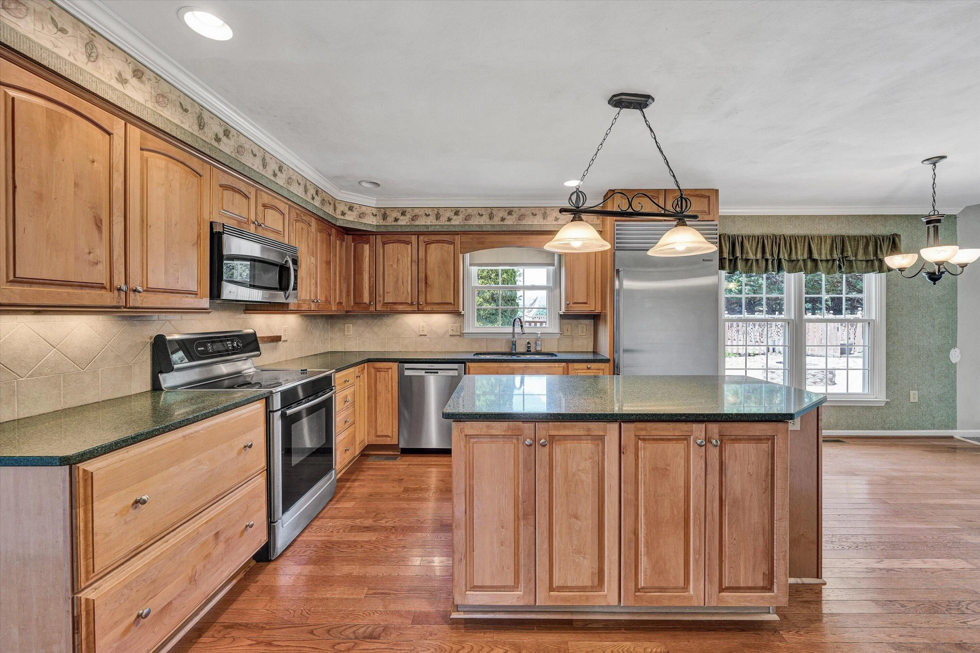 341 Sommersby LN - Photo 13