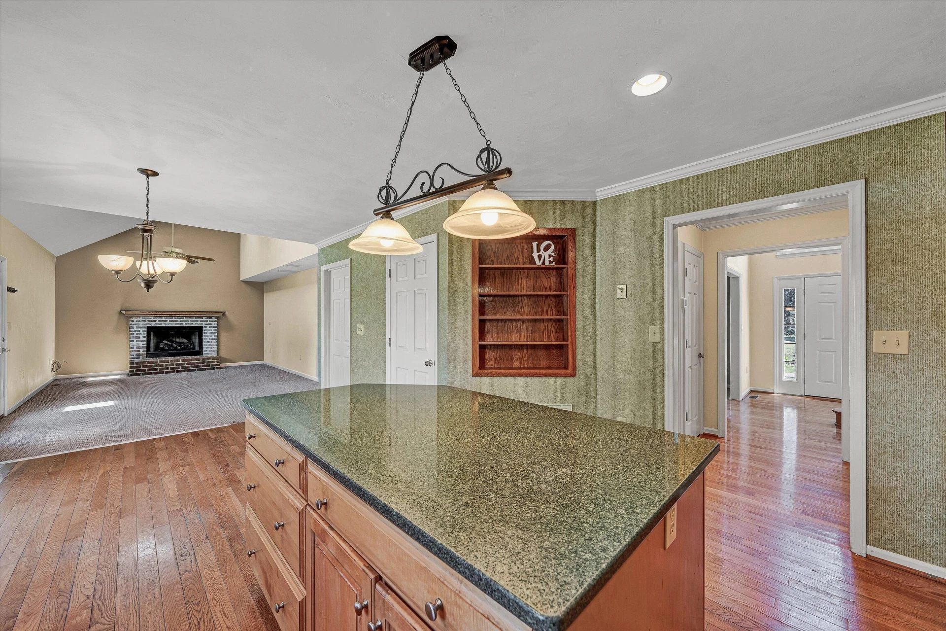 341 Sommersby LN - Photo 17