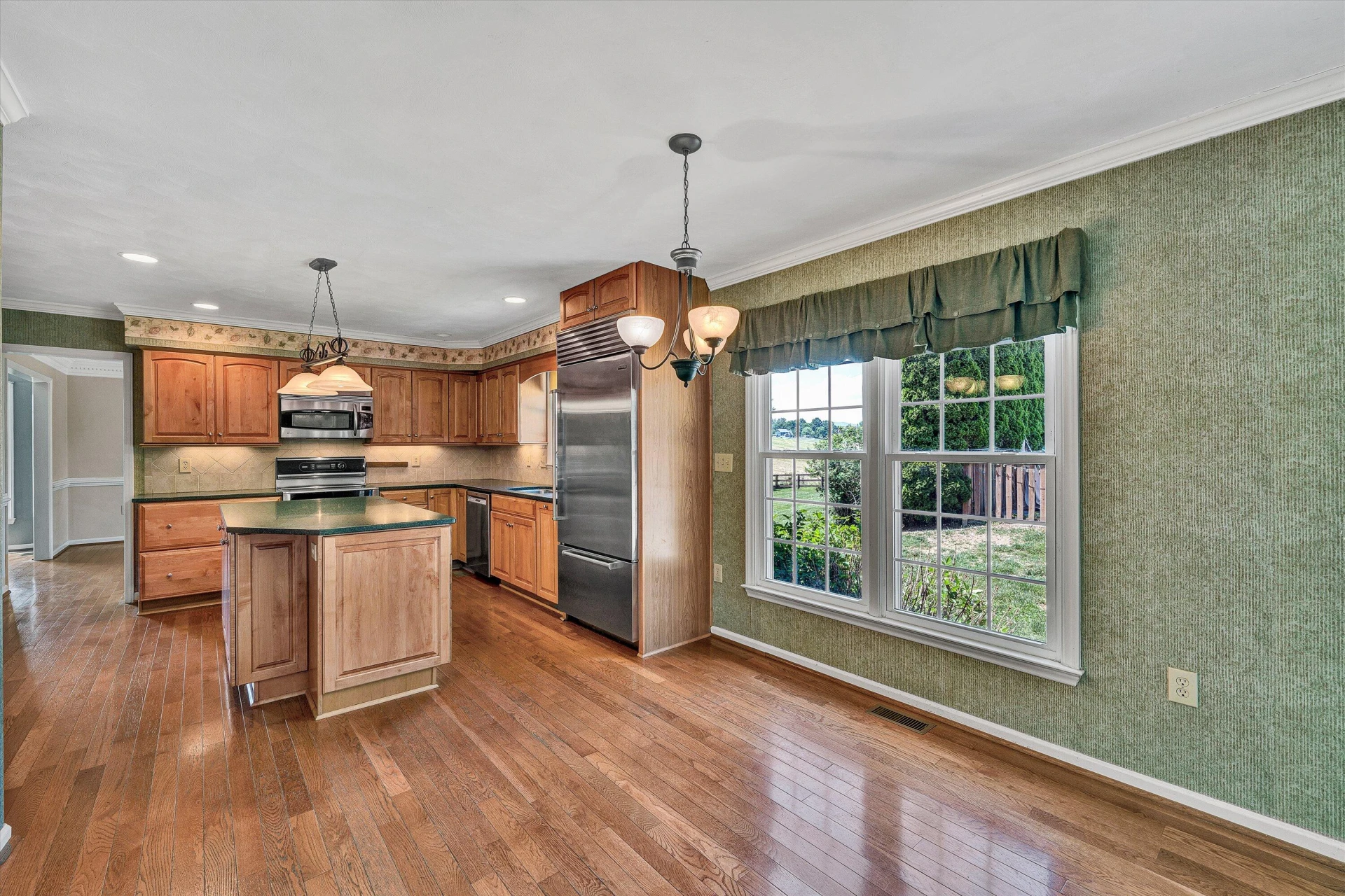 341 Sommersby LN - Photo 18