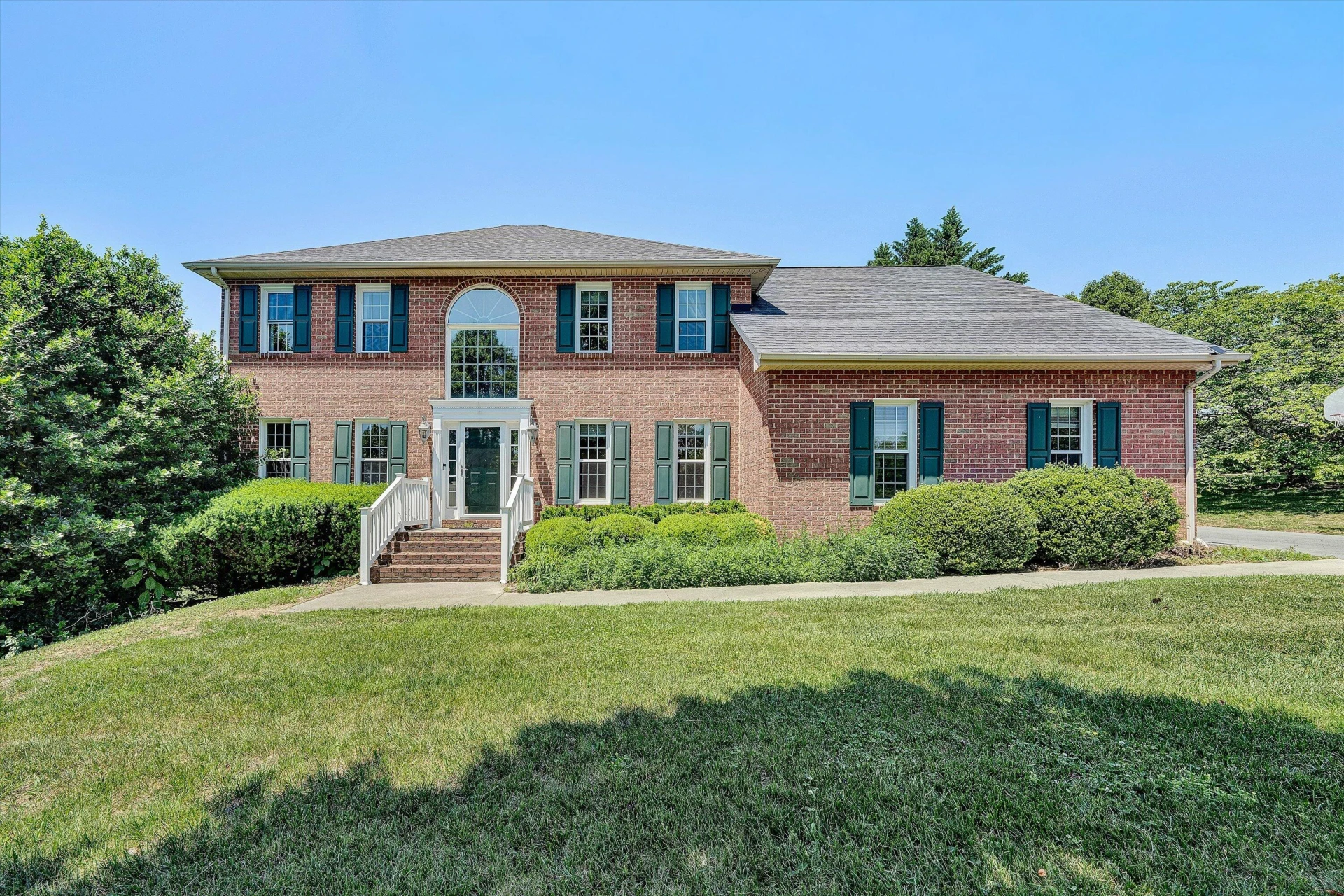 341 Sommersby LN - Photo 2