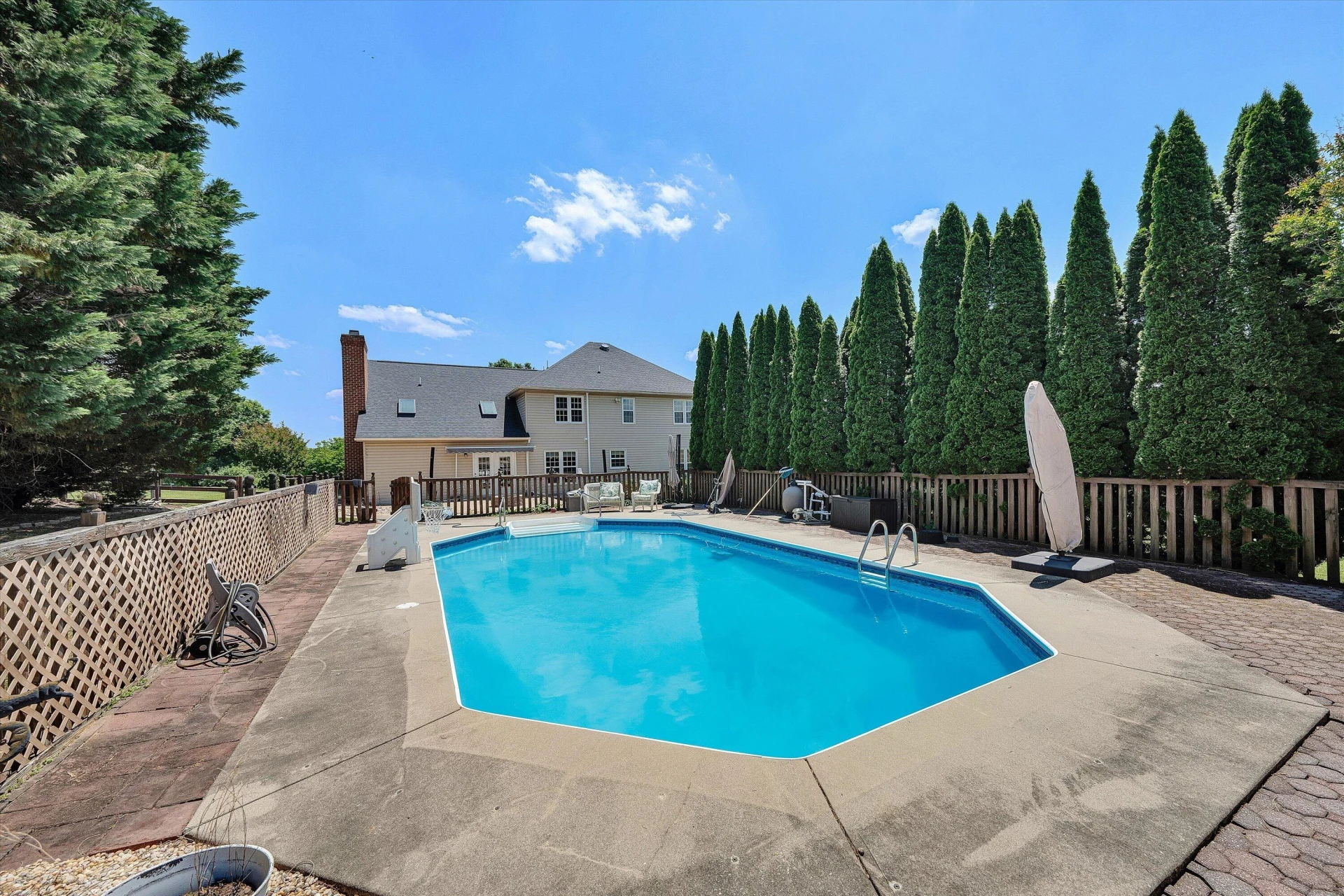 341 Sommersby LN - Photo 44
