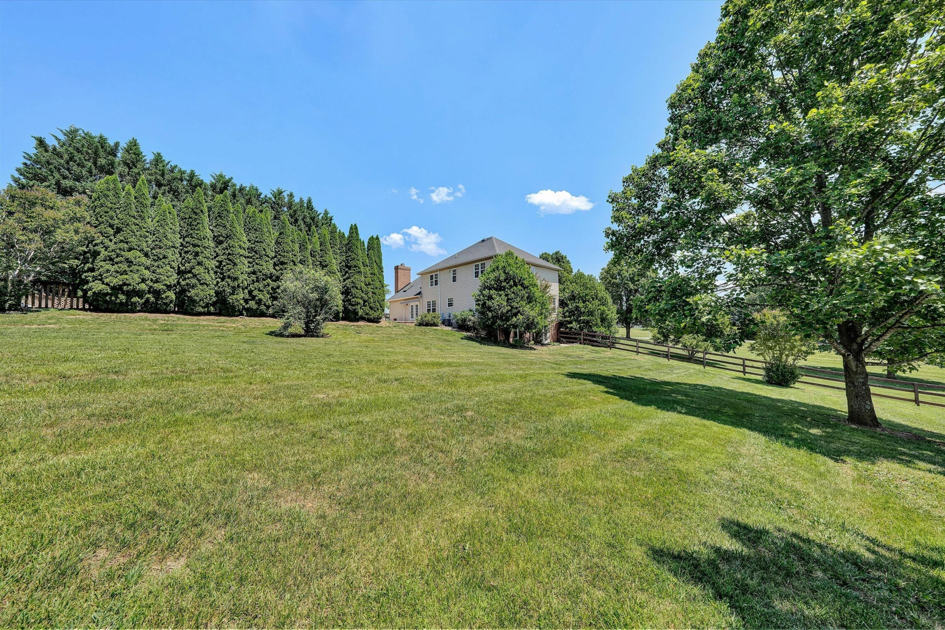 341 Sommersby LN - Photo 49