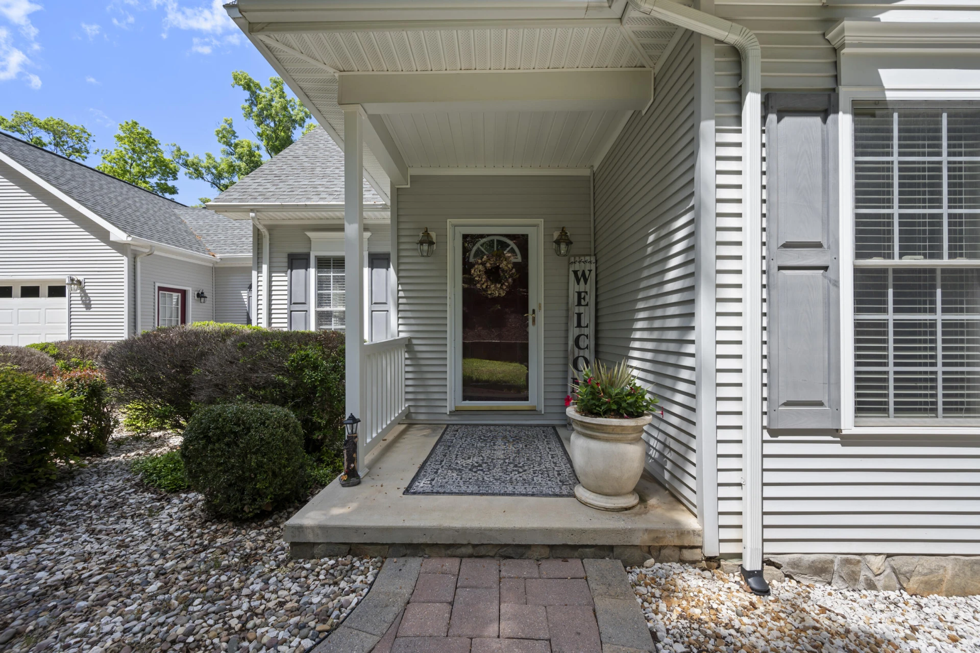 630 Forest Shores RD - Photo 2