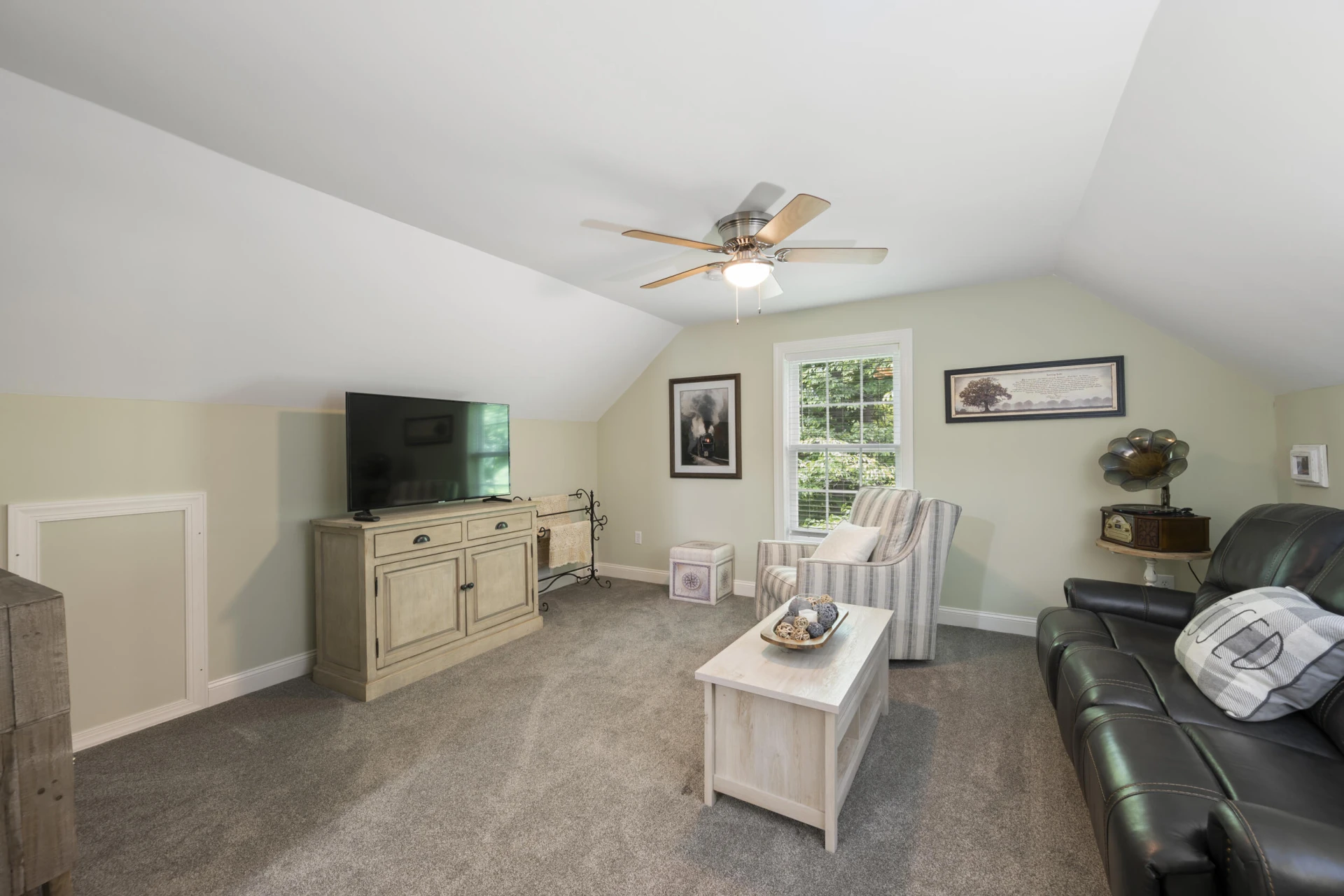 630 Forest Shores RD - Photo 36
