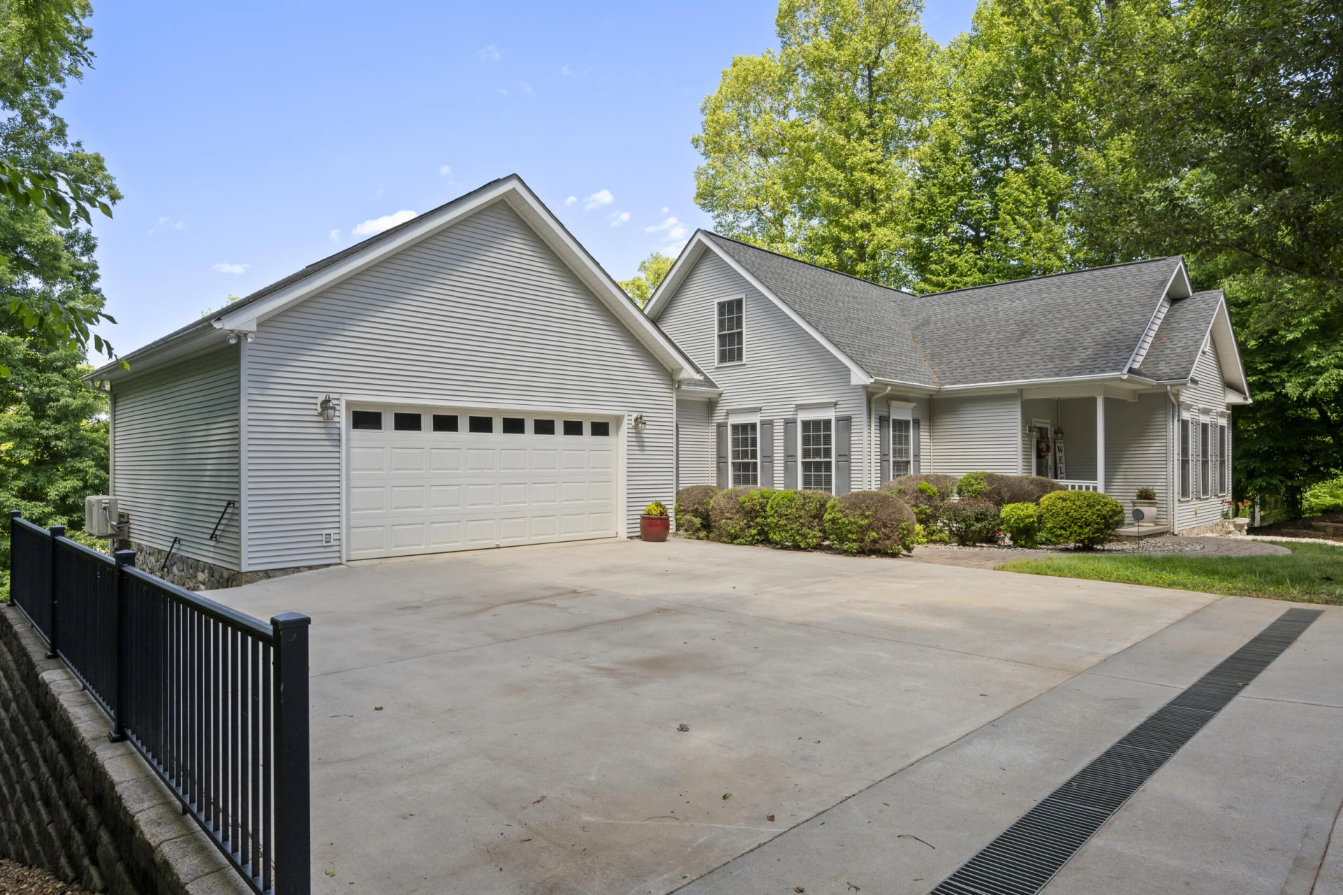 630 Forest Shores RD - Photo 63