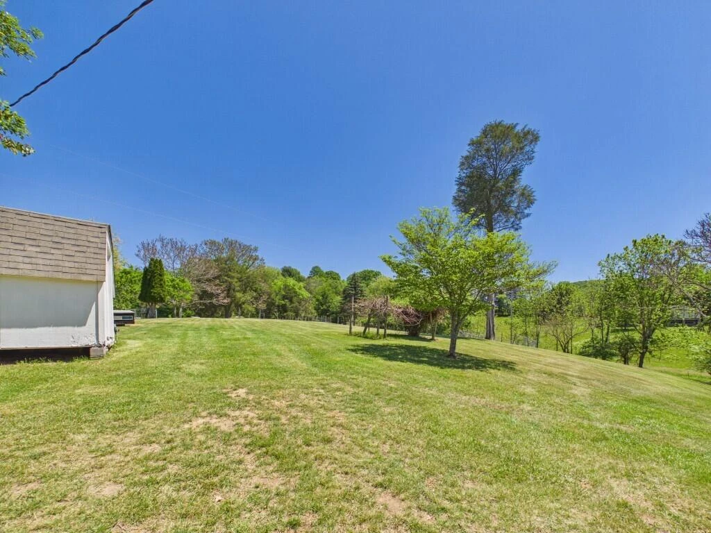 404 Baker Island RD - Photo 14
