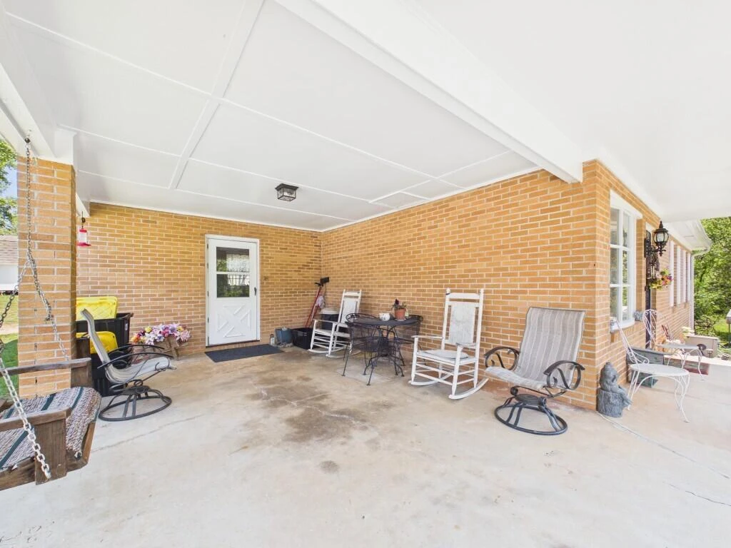 404 Baker Island RD - Photo 15