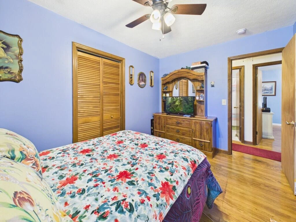 404 Baker Island RD - Photo 37