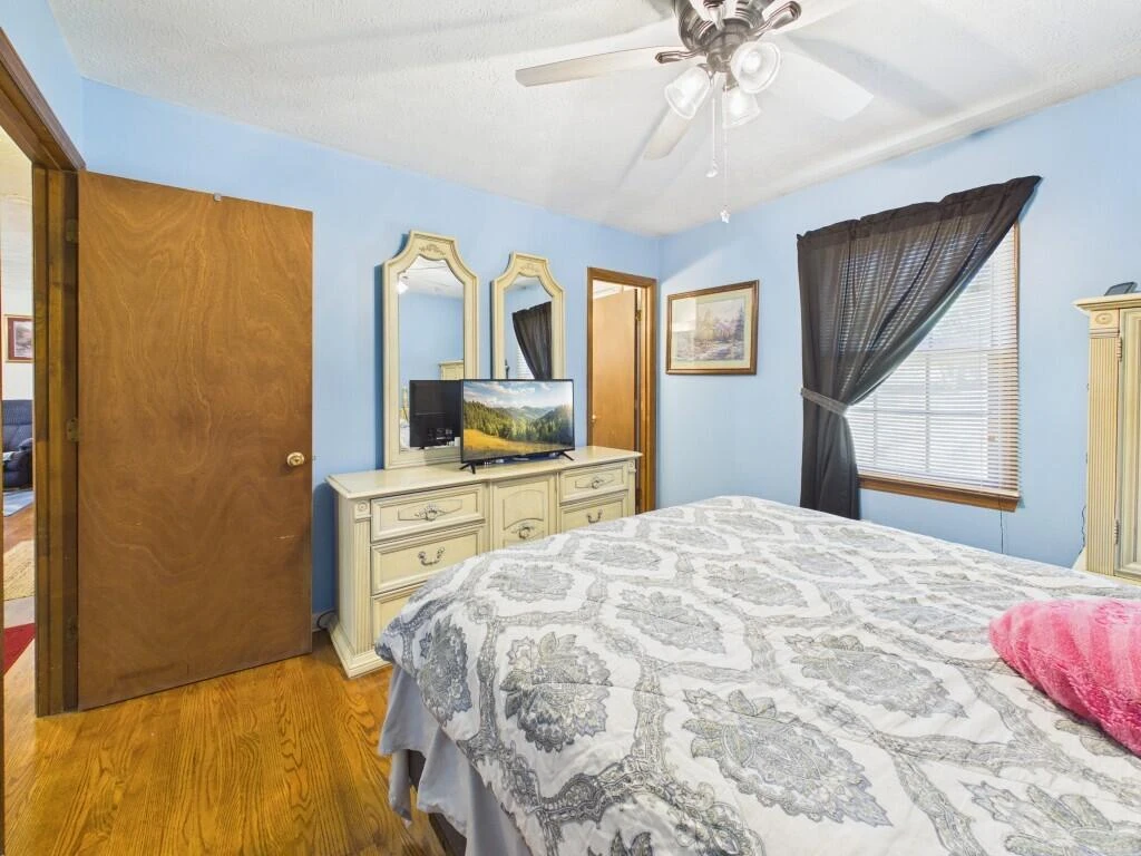 404 Baker Island RD - Photo 42