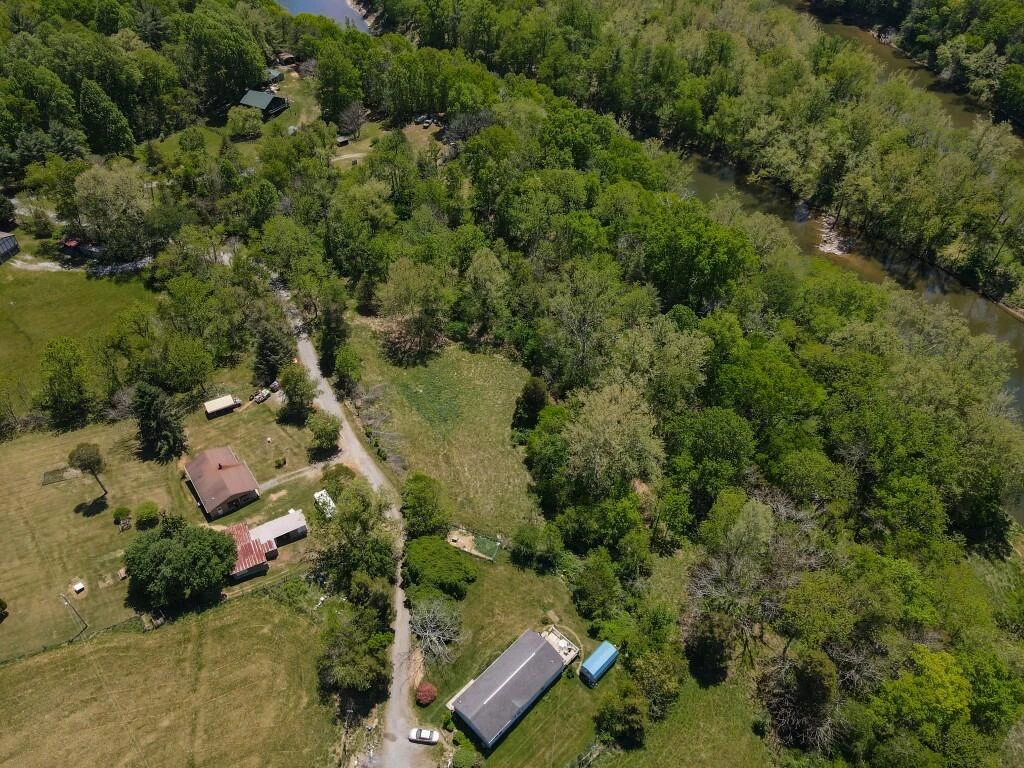 404 Baker Island RD - Photo 61