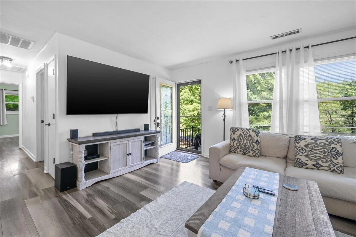 10660 Catawba RD - Photo 15