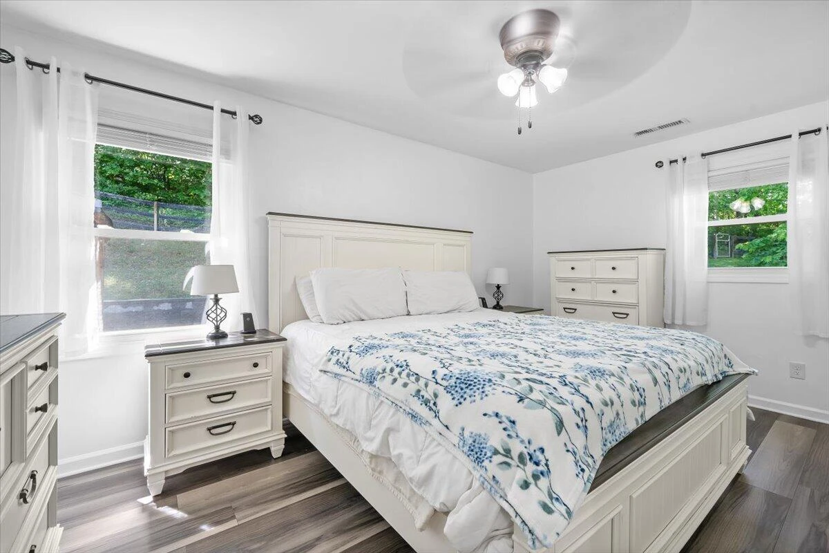 10660 Catawba RD - Photo 22