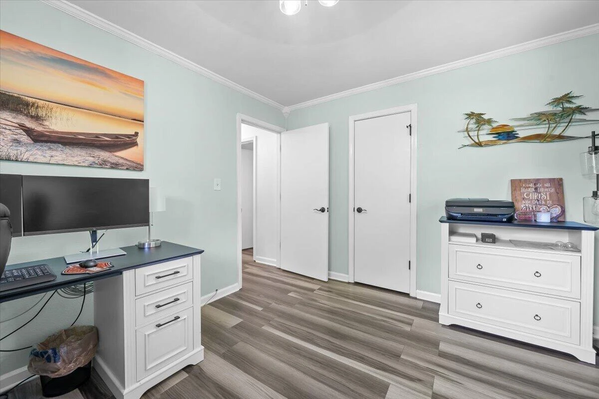 10660 Catawba RD - Photo 27