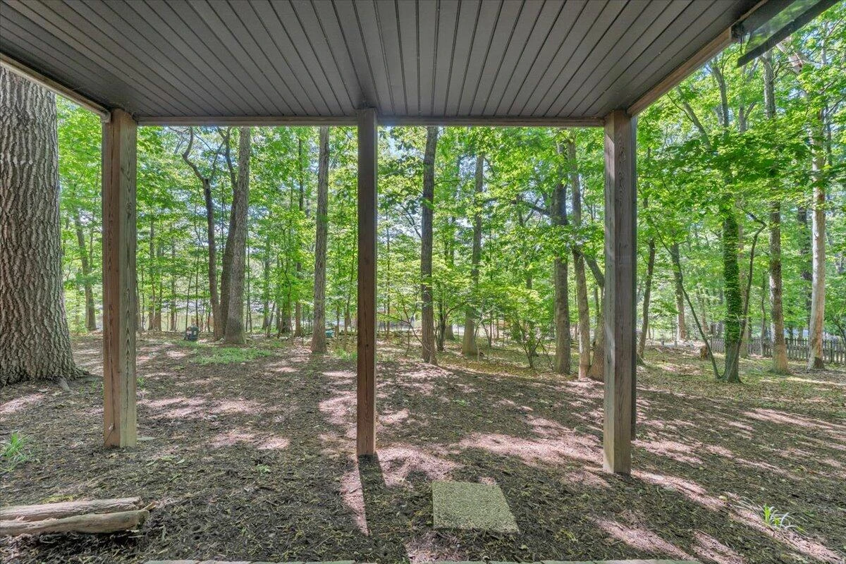 2952 Tree Swallow RD - Photo 34