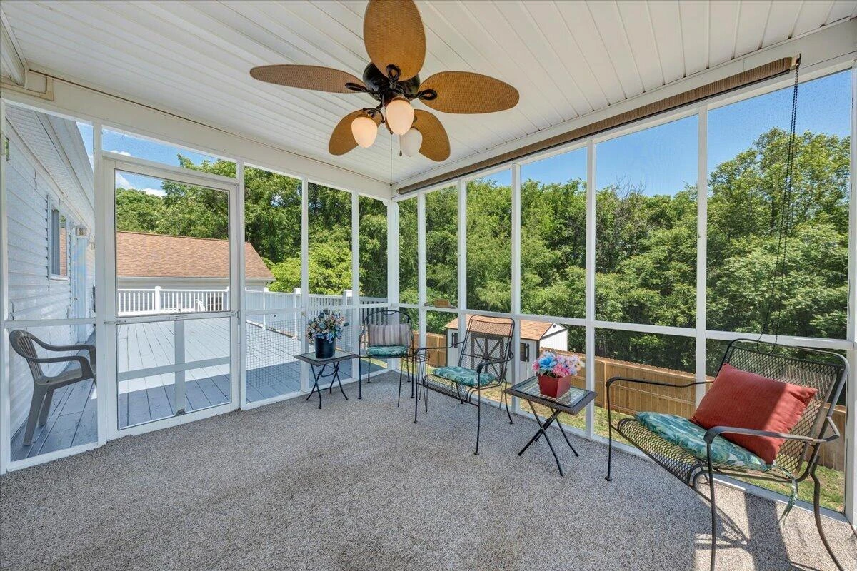 90 Berkshire CIR - Photo 19