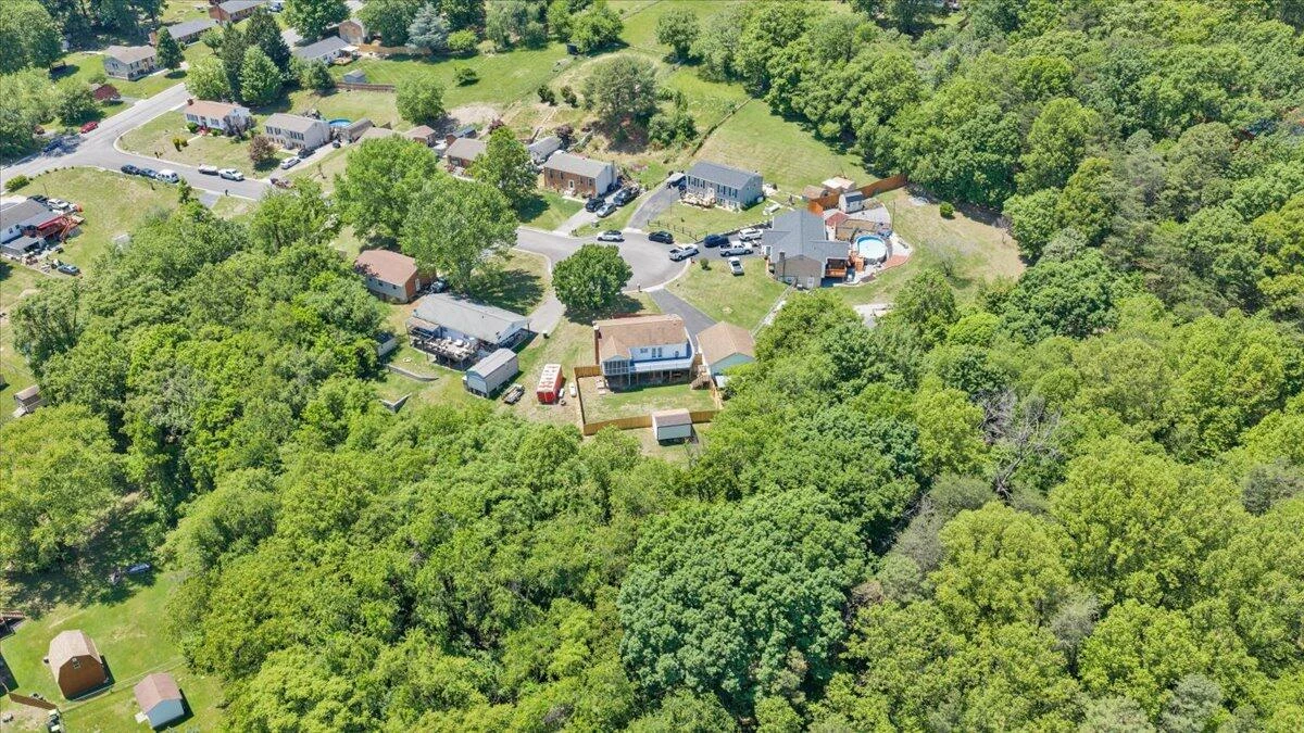 90 Berkshire CIR - Photo 42
