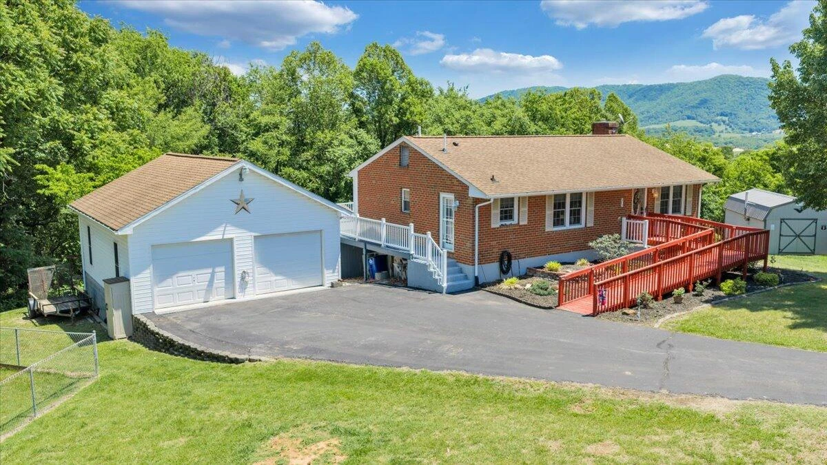 90 Berkshire CIR - Photo 46