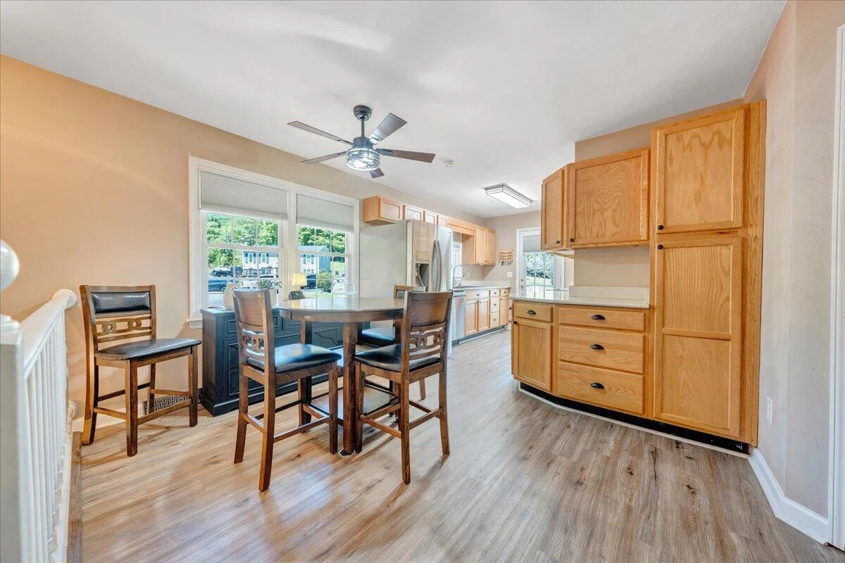 90 Berkshire CIR - Photo 5