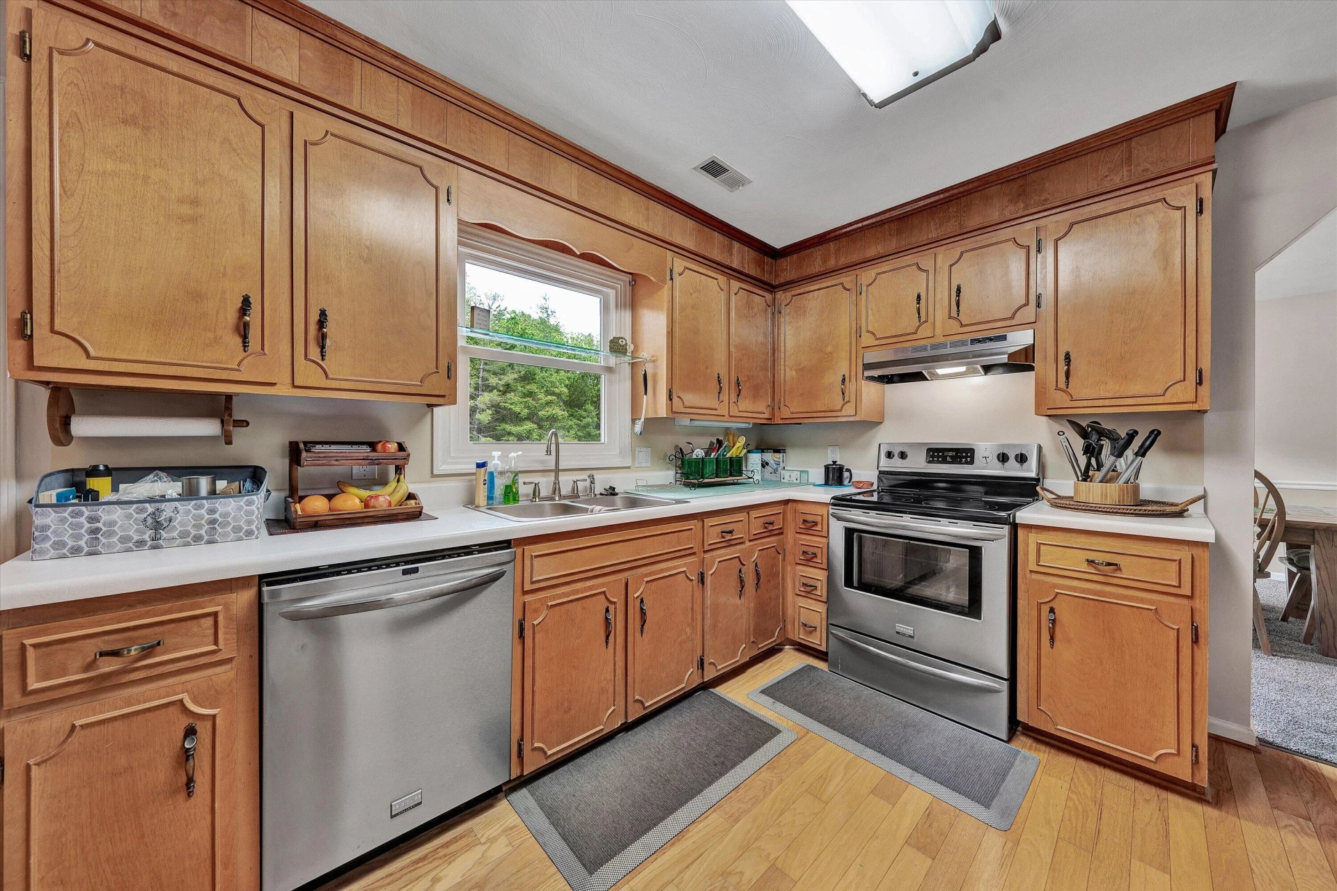 1182 Knollwood DR - Photo 17