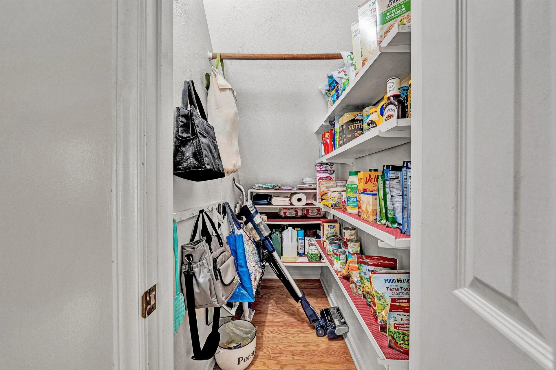 1182 Knollwood DR - Photo 20