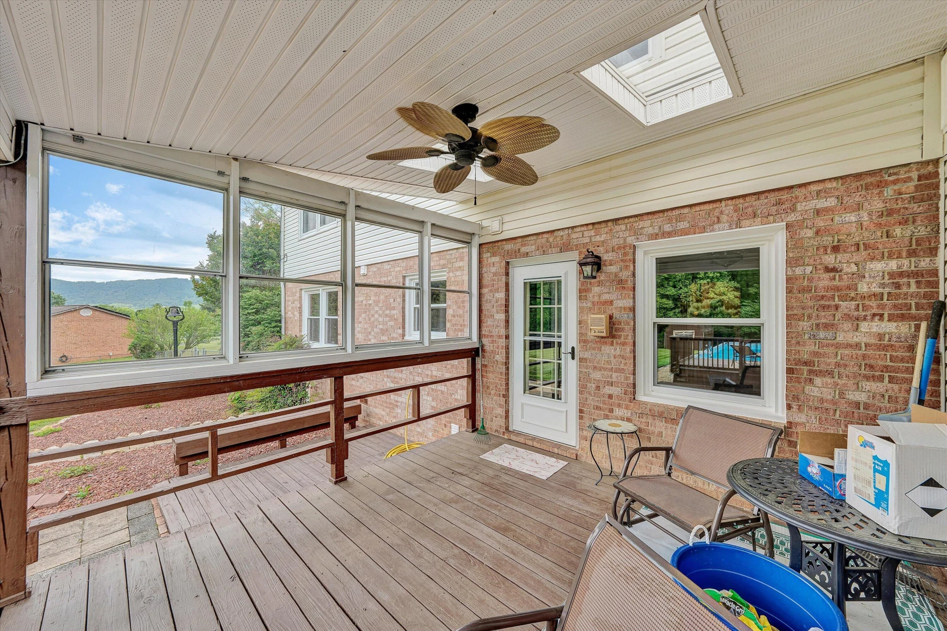 1182 Knollwood DR - Photo 25