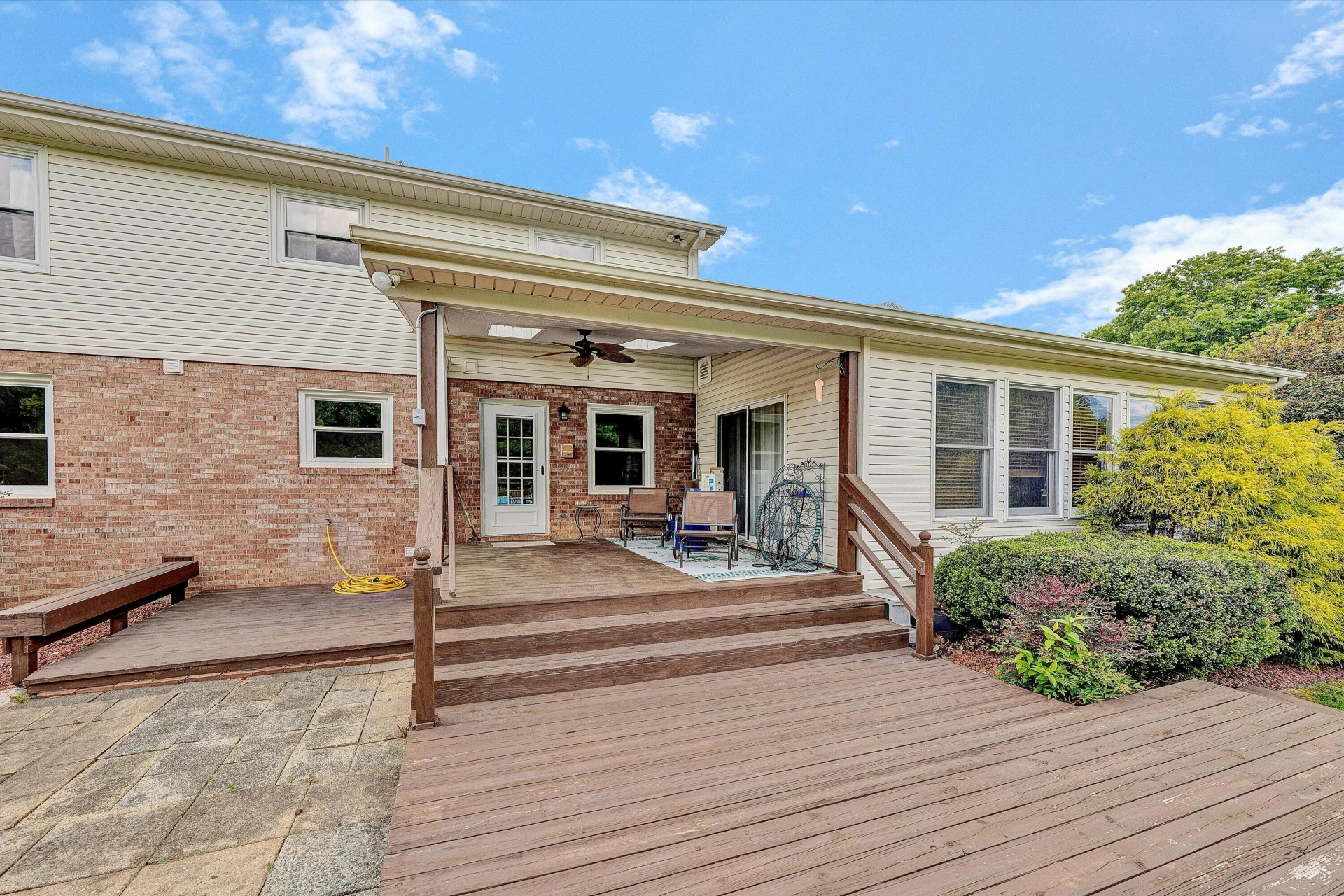 1182 Knollwood DR - Photo 27