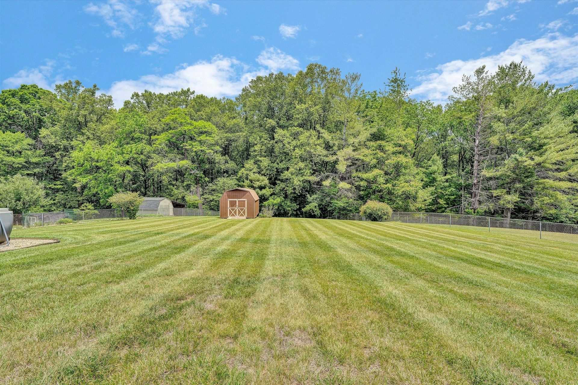 1182 Knollwood DR - Photo 31