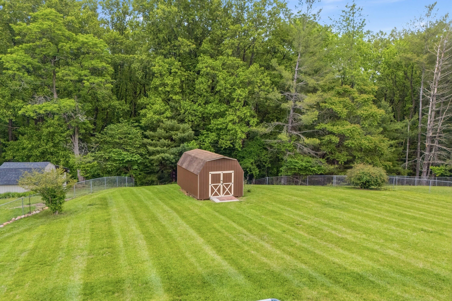 1182 Knollwood DR - Photo 35