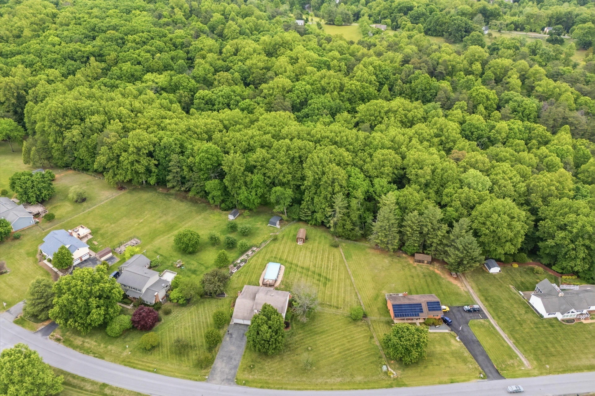 1182 Knollwood DR - Photo 39