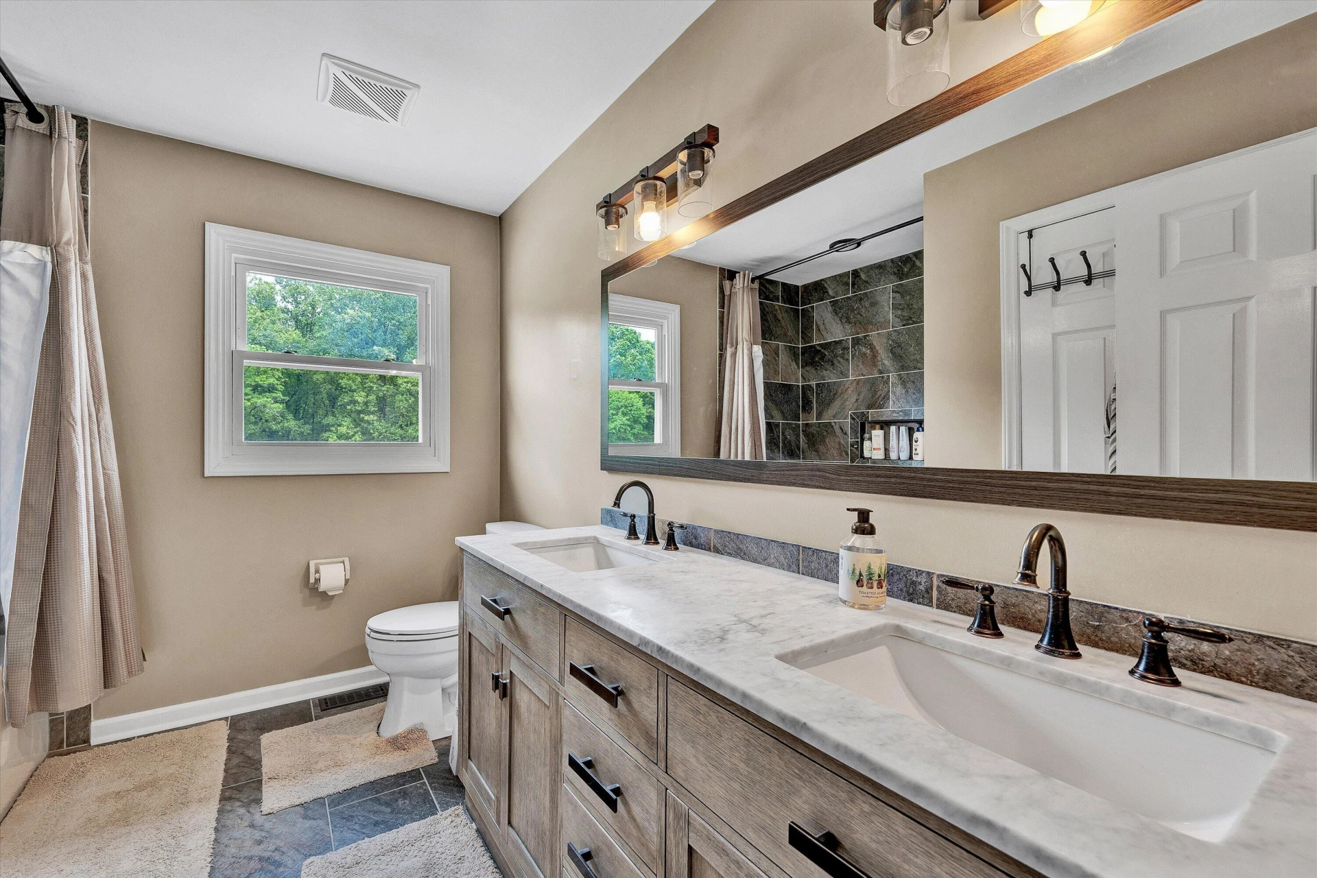 1182 Knollwood DR - Photo 8