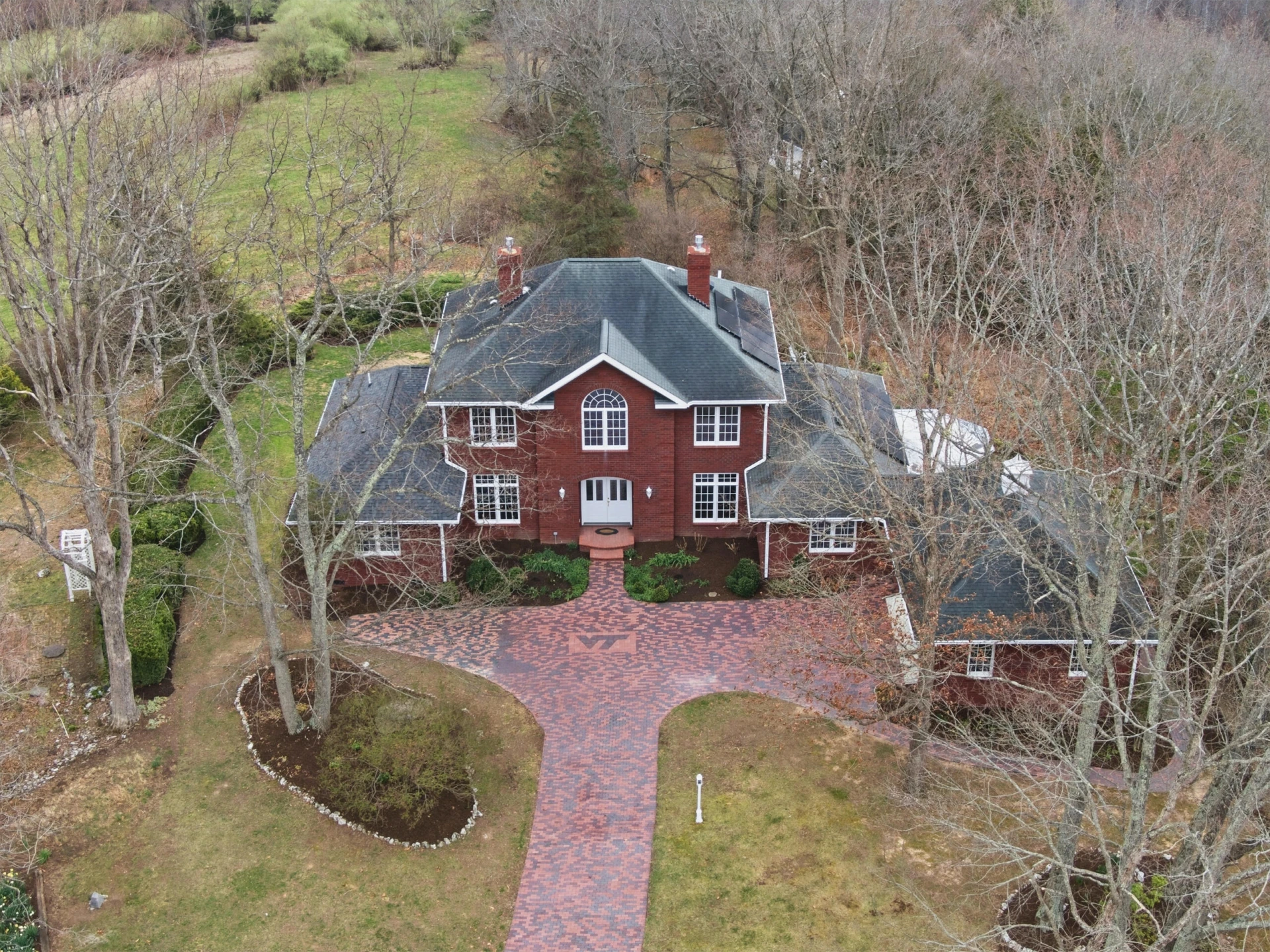 501 Mill Pointe RD