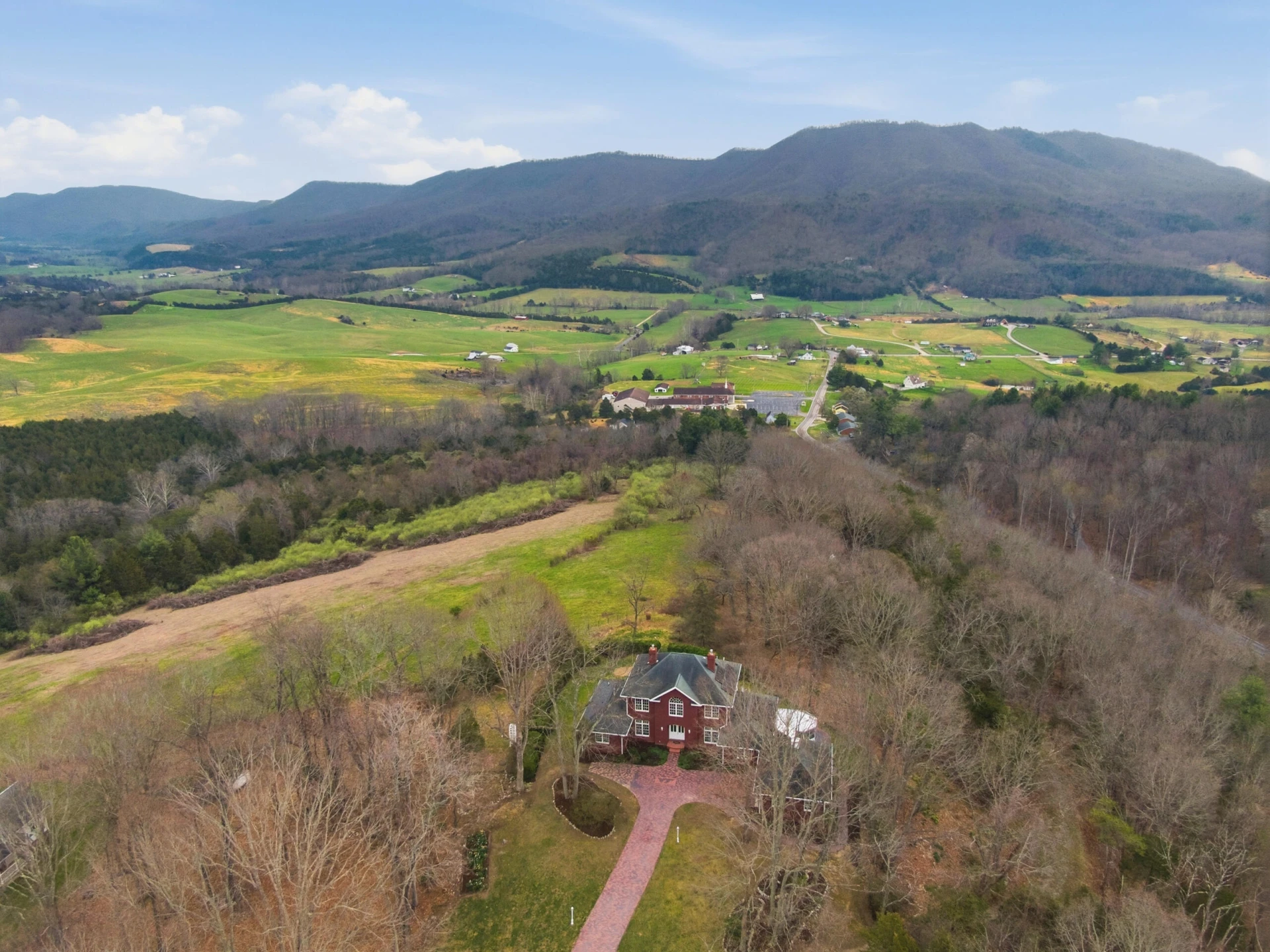 501 Mill Pointe RD - Photo 109