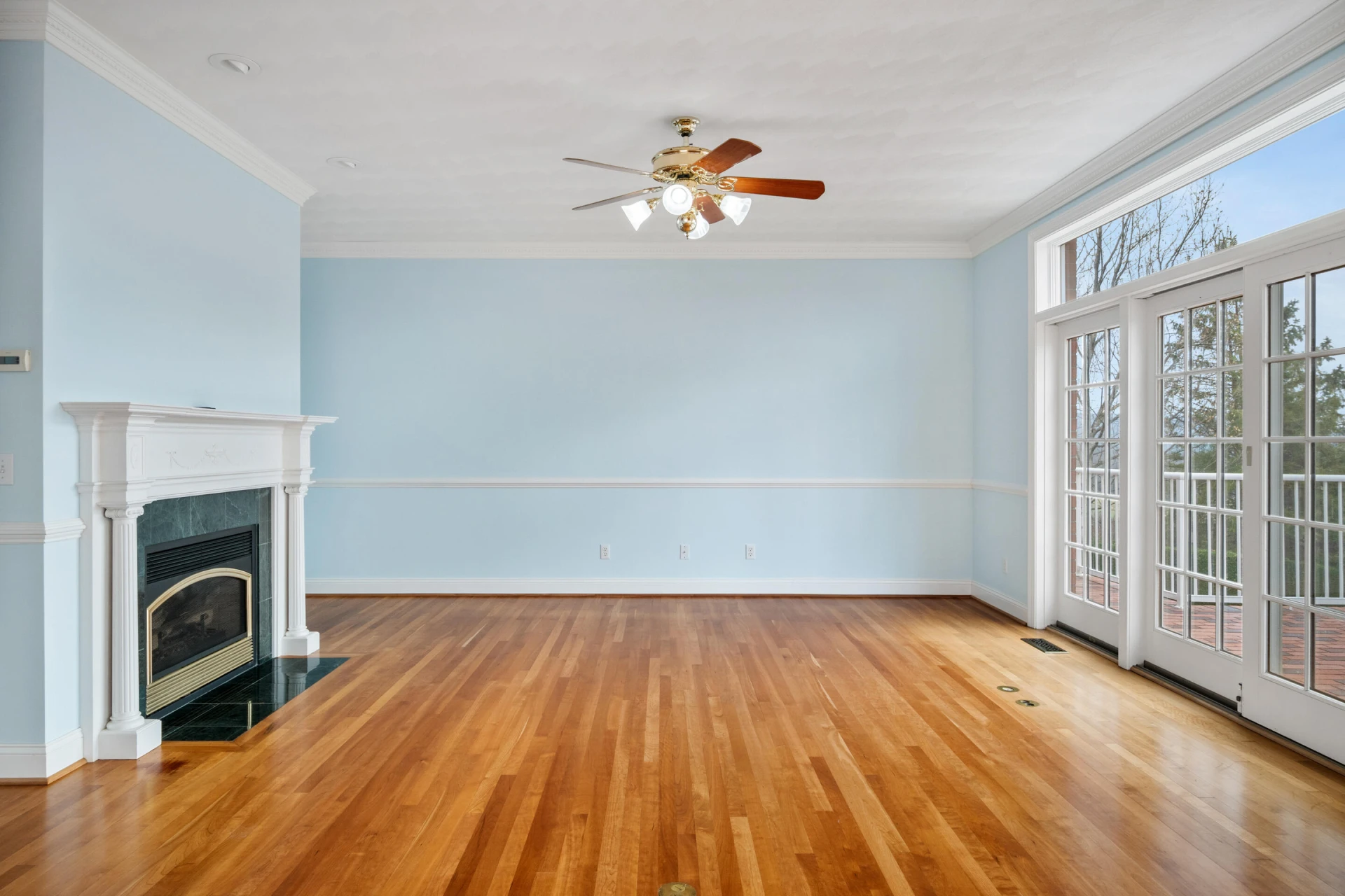 501 Mill Pointe RD - Photo 12