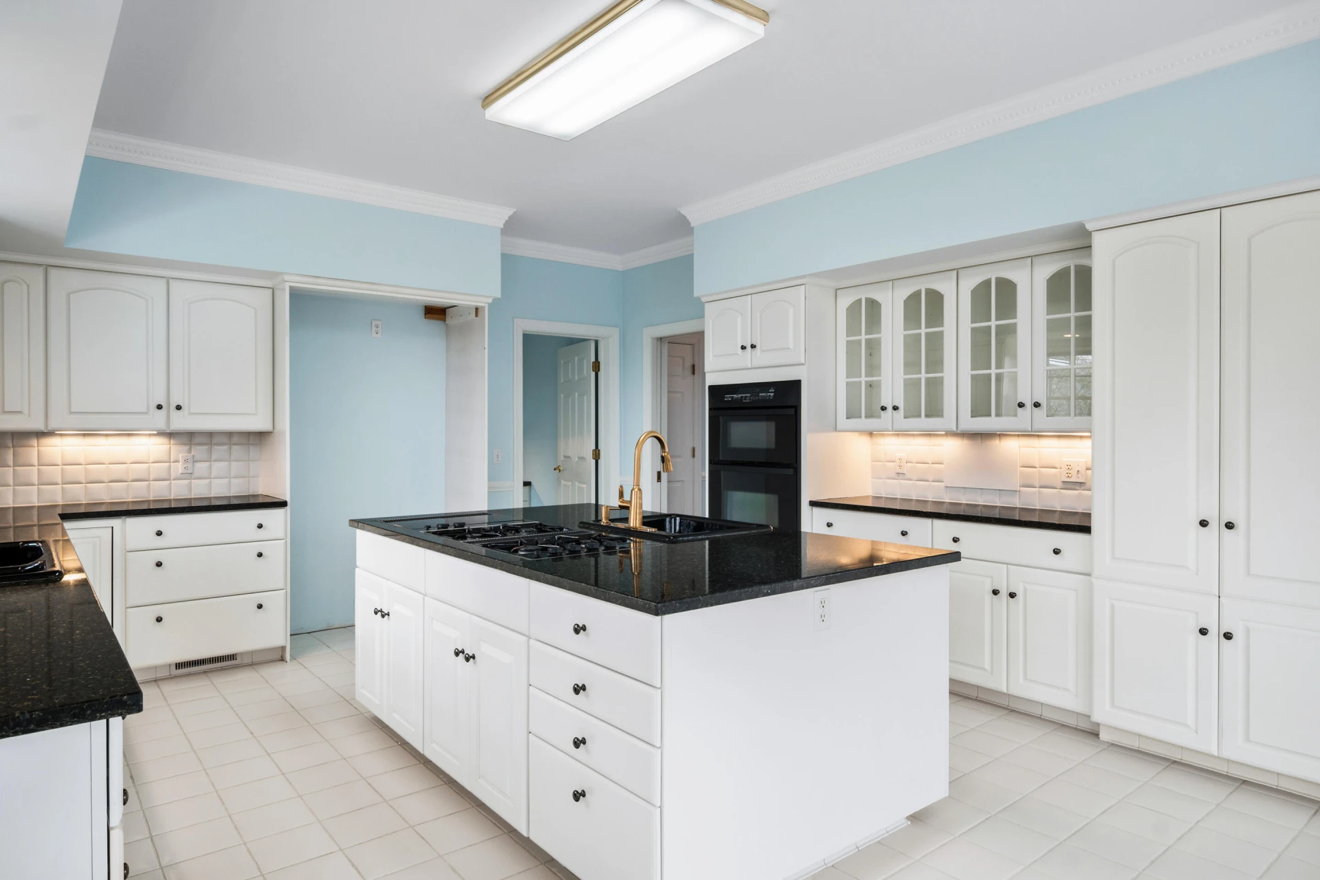 501 Mill Pointe RD - Photo 17