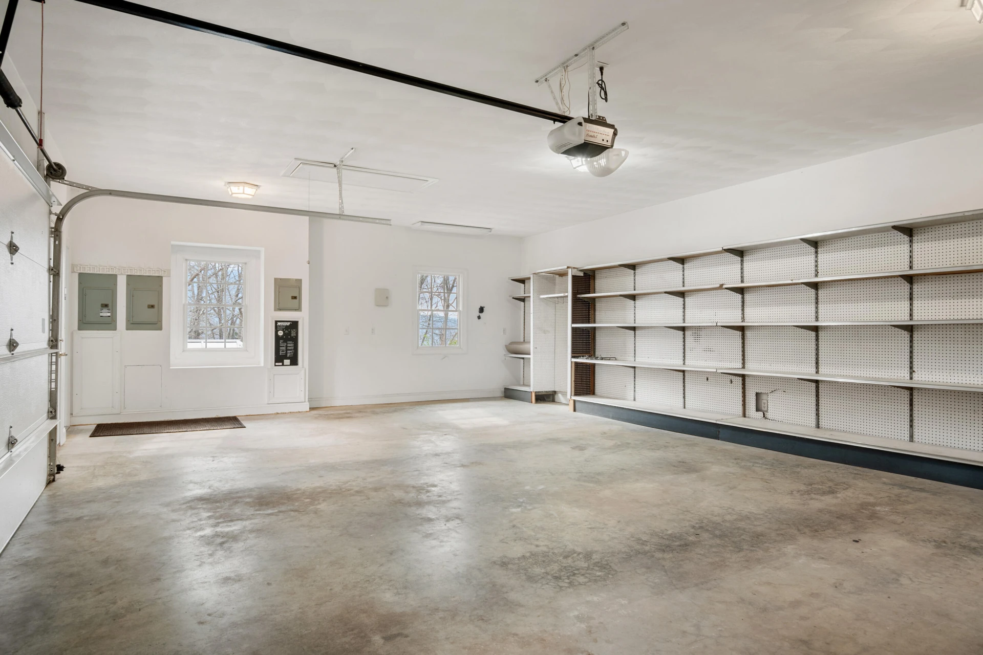 501 Mill Pointe RD - Photo 30