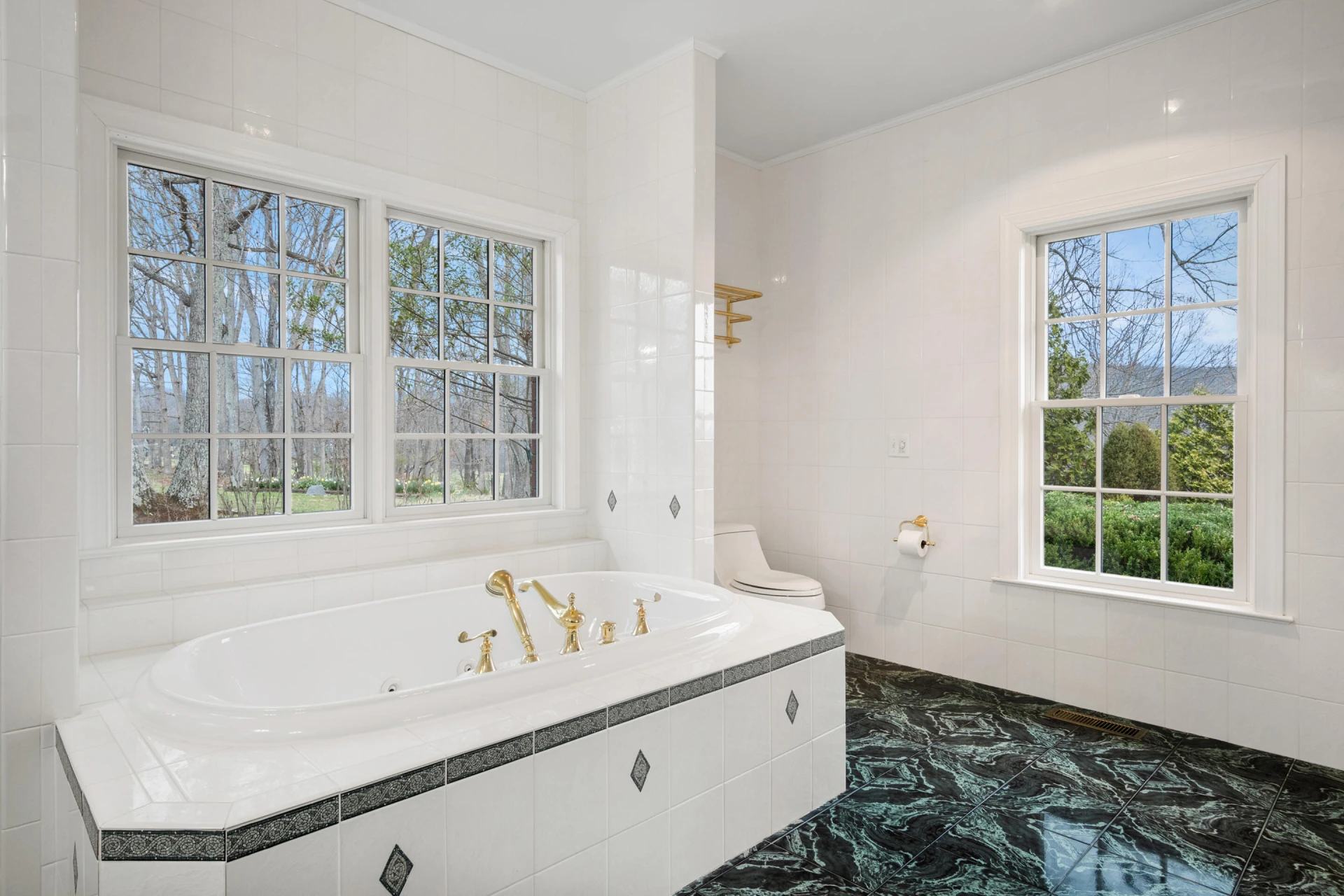 501 Mill Pointe RD - Photo 35