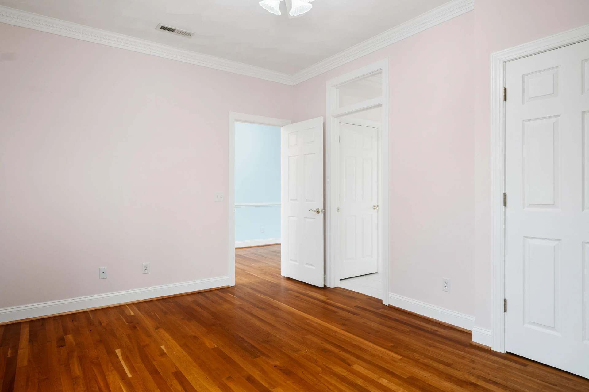 501 Mill Pointe RD - Photo 47