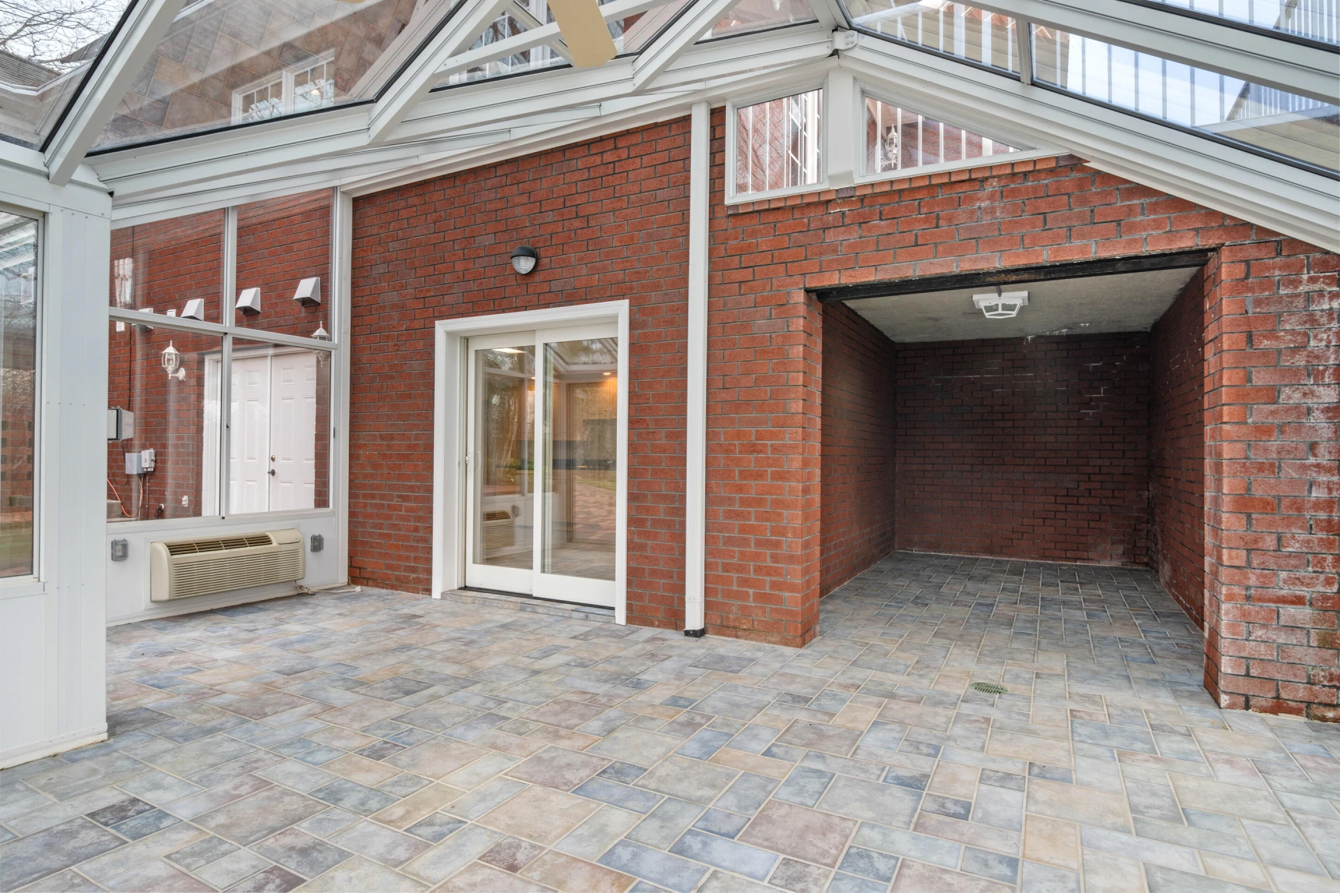 501 Mill Pointe RD - Photo 62