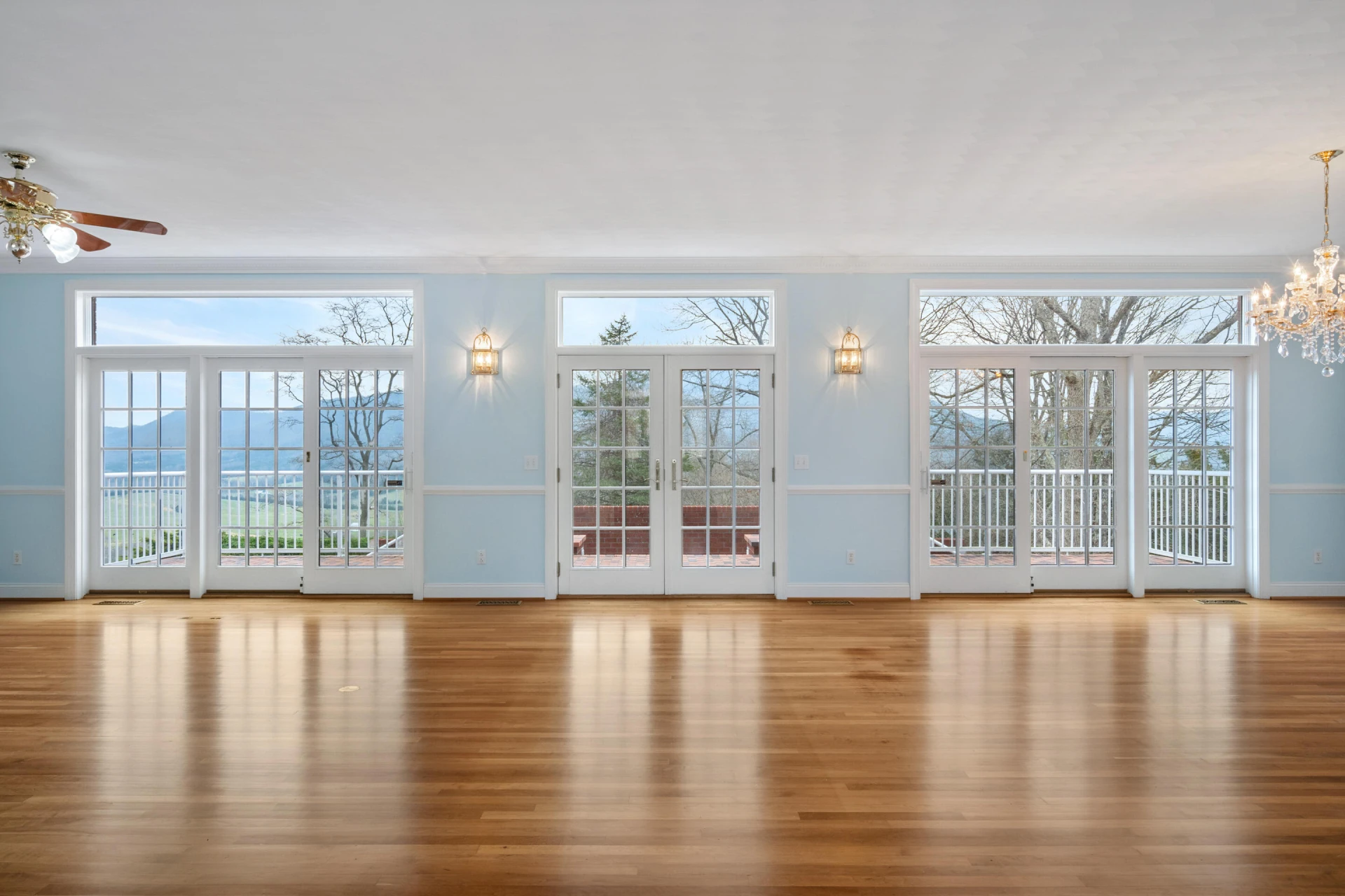 501 Mill Pointe RD - Photo 8